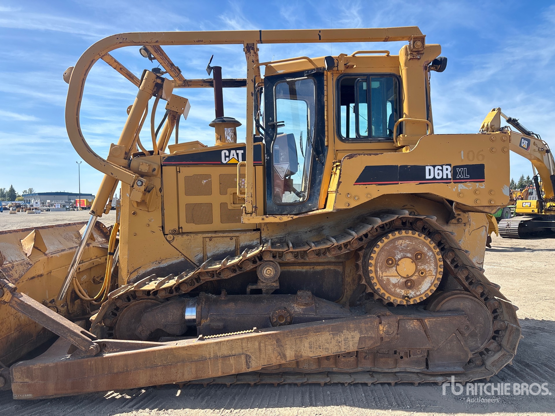 2002 Caterpillar D6R XL