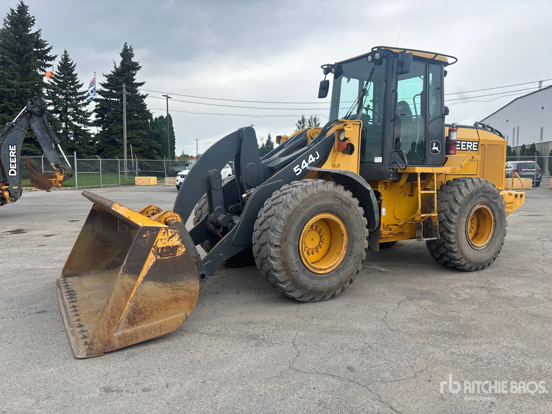 Photo of 2005 John Deere 544J