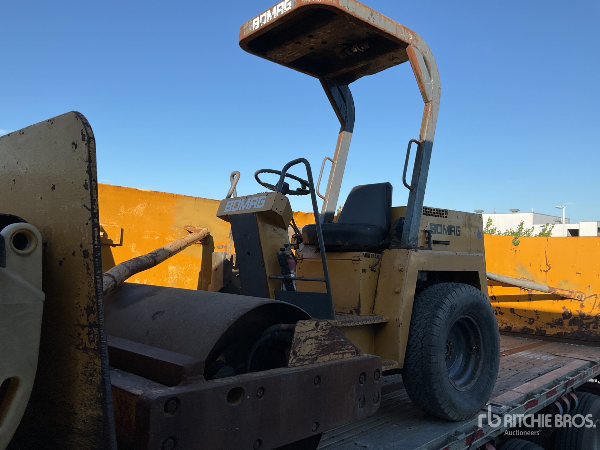 1998 Bomag BW 124