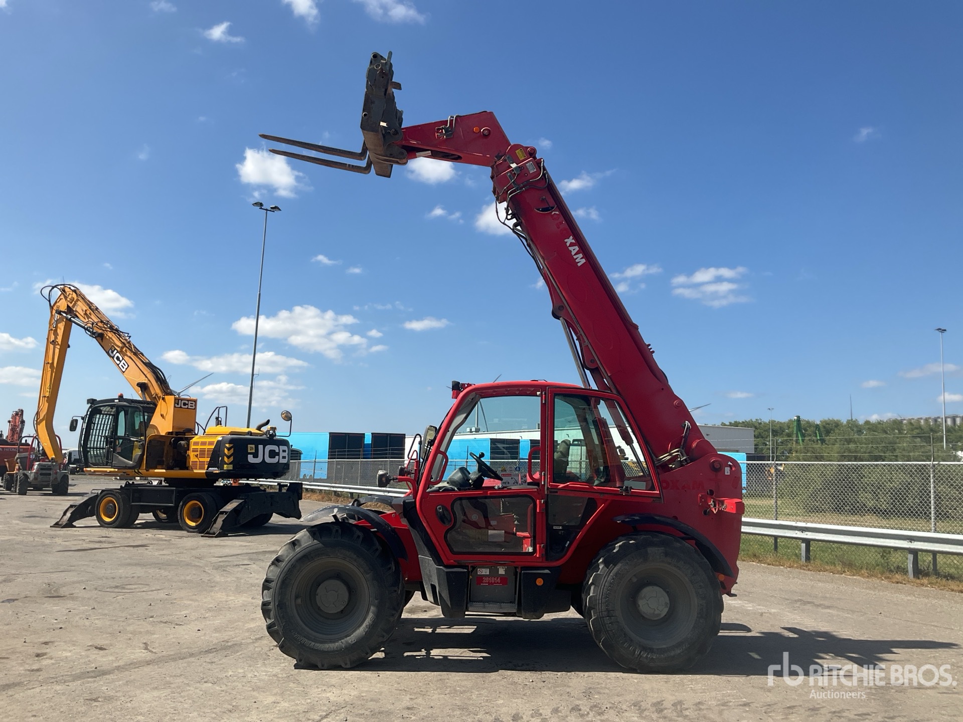 2017 JCB 535-95