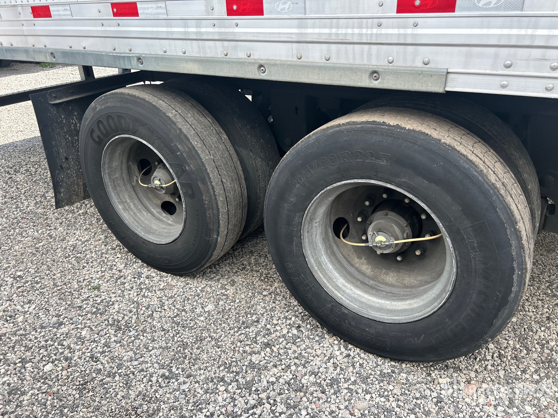 2023 Hyundai 53 FT X 102 IN T/A
