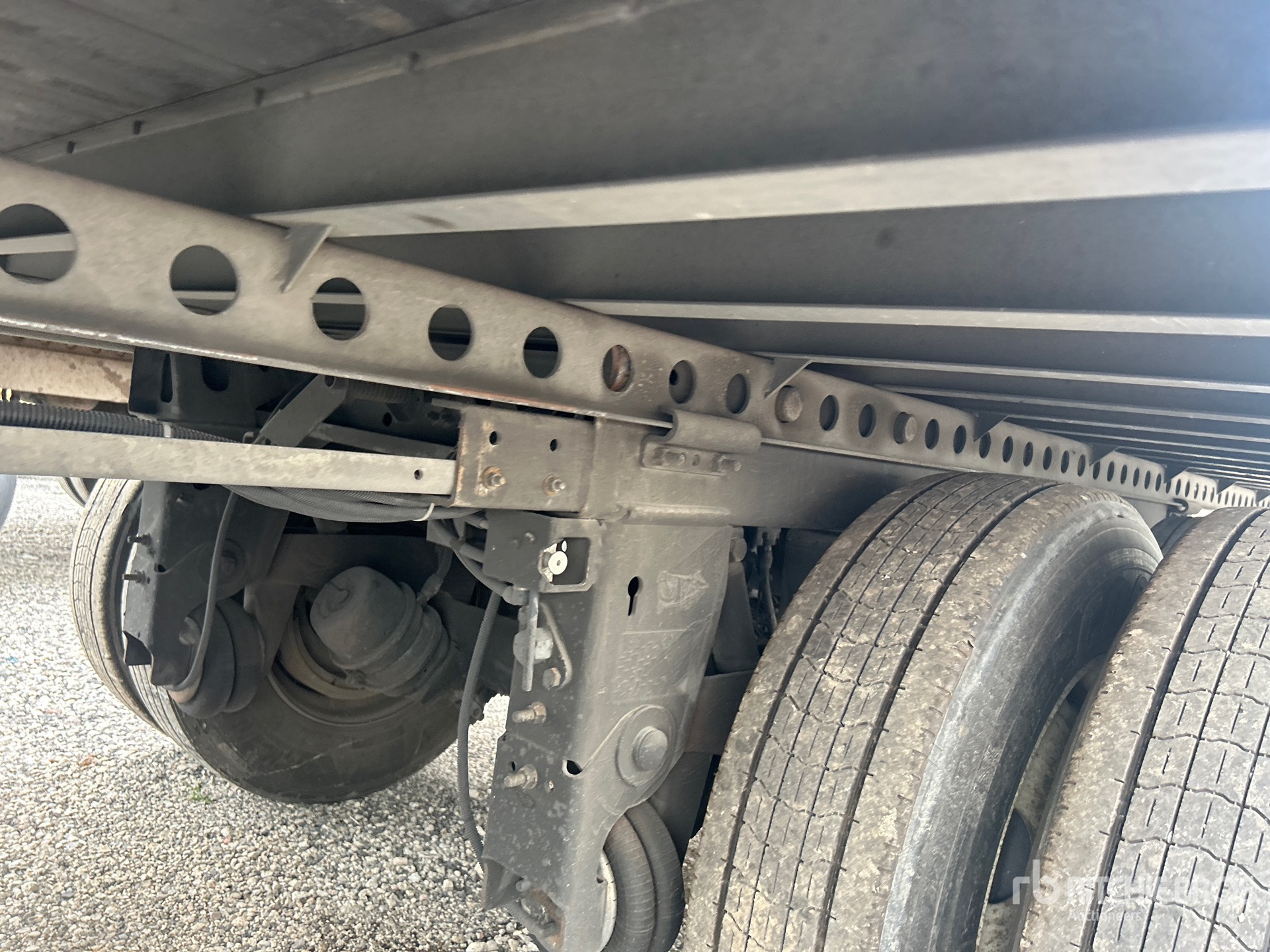 2023 Hyundai 53 FT X 102 IN T/A
