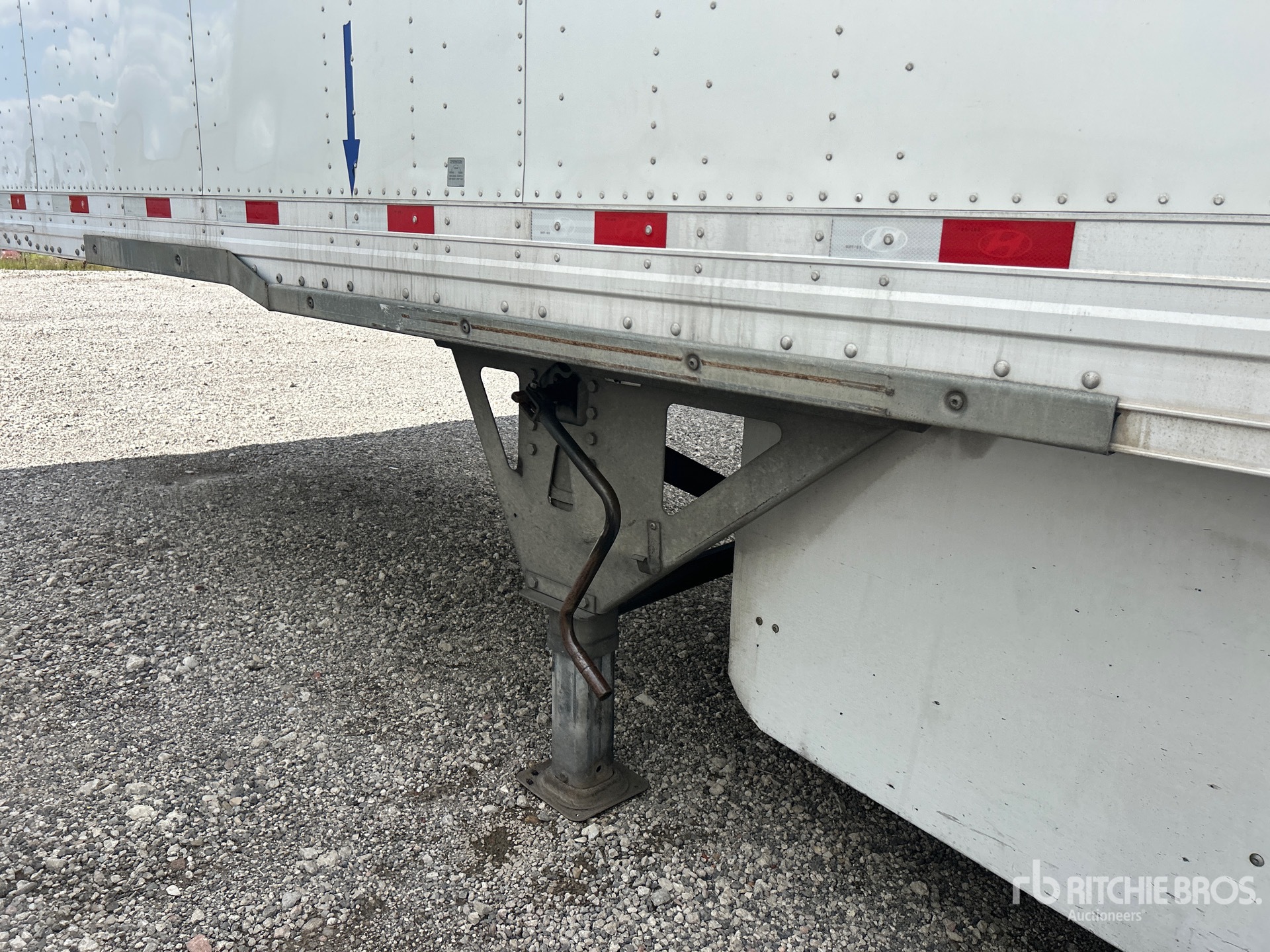 2023 Hyundai 53 FT X 102 IN T/A