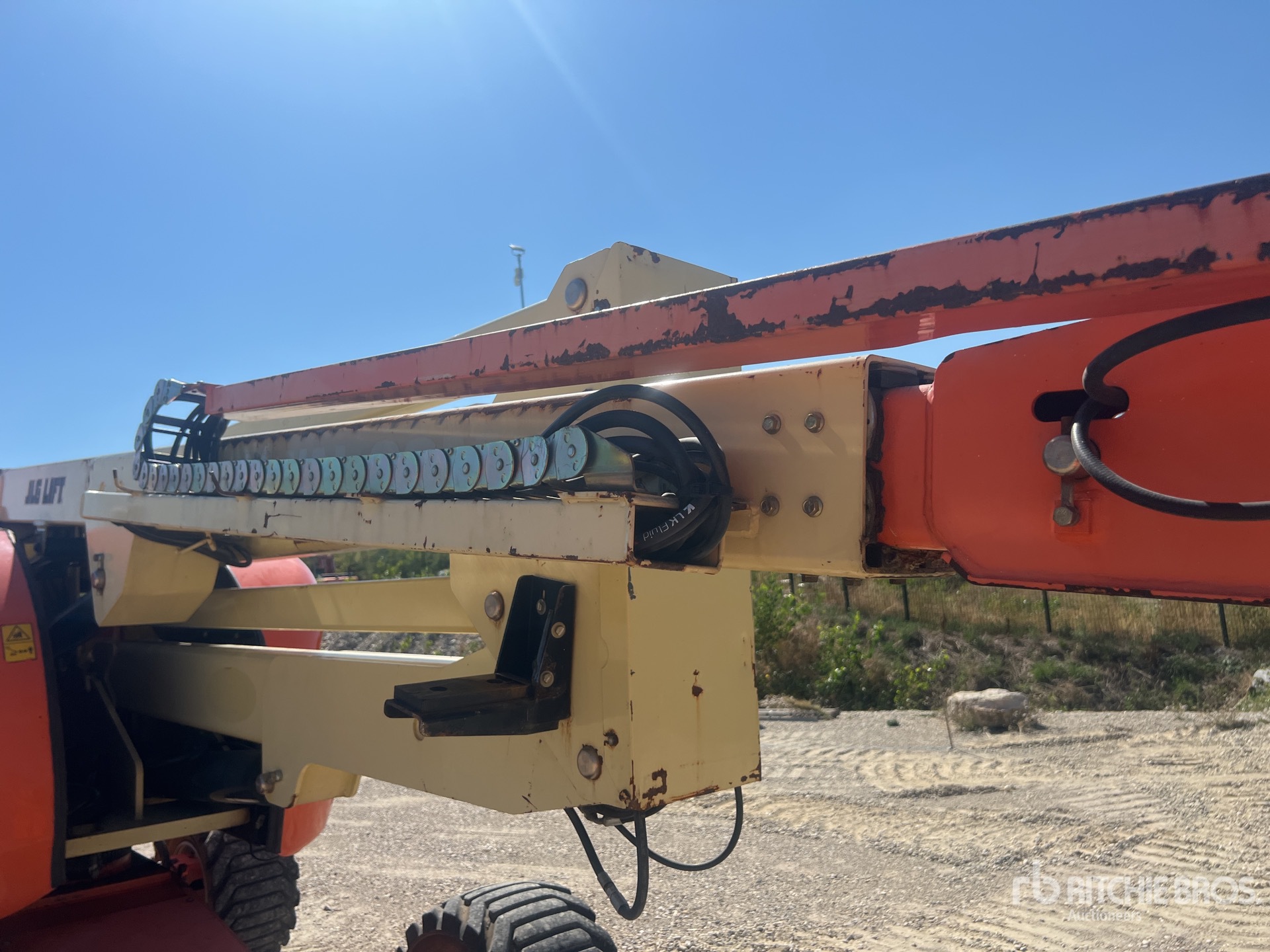 2012 JLG 510AJ
