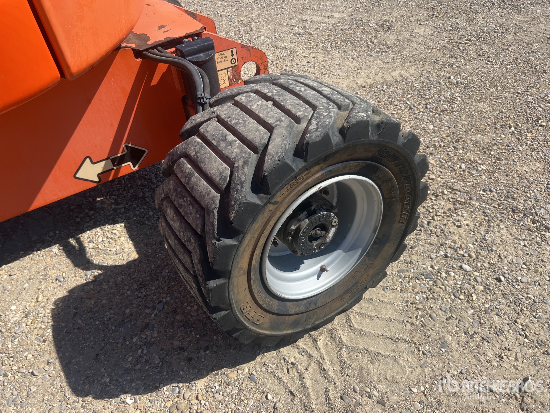 2012 JLG 510AJ
