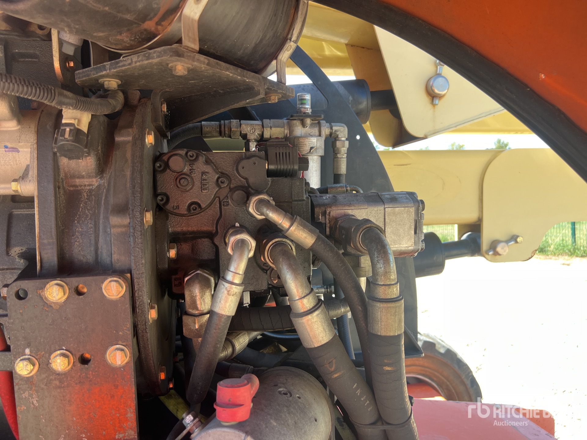 2012 JLG 510AJ