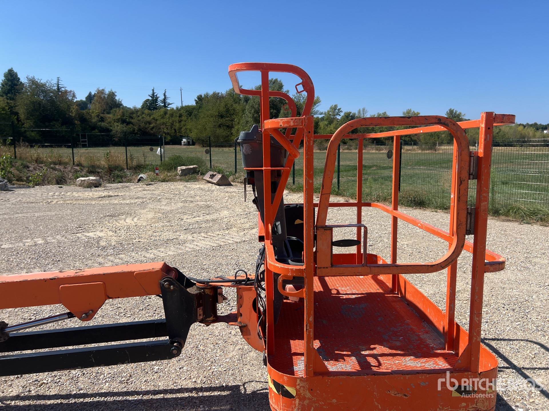 2011 JLG 460SJ