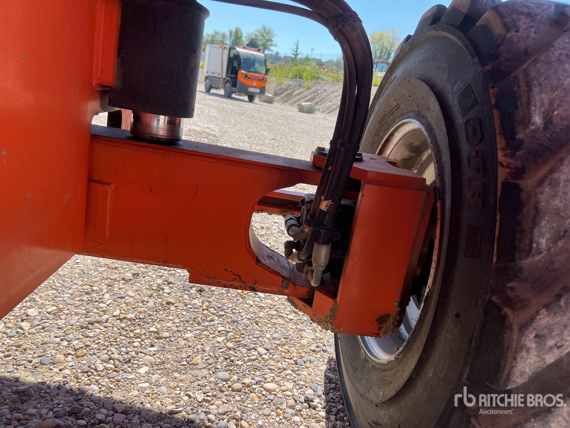2011 JLG 460SJ