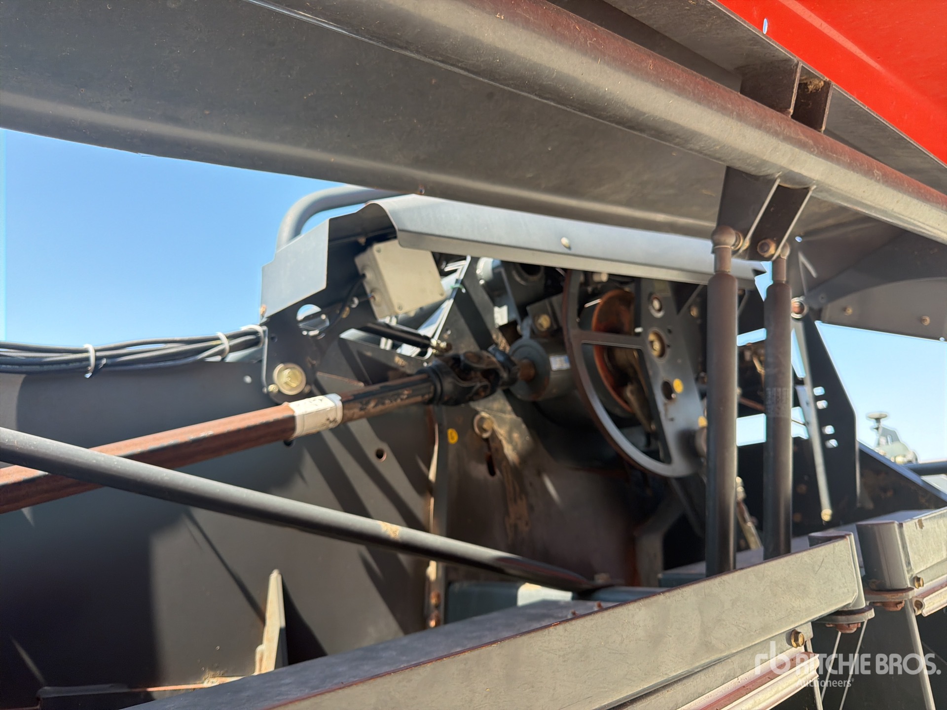 2010 Kuhn LSB1290