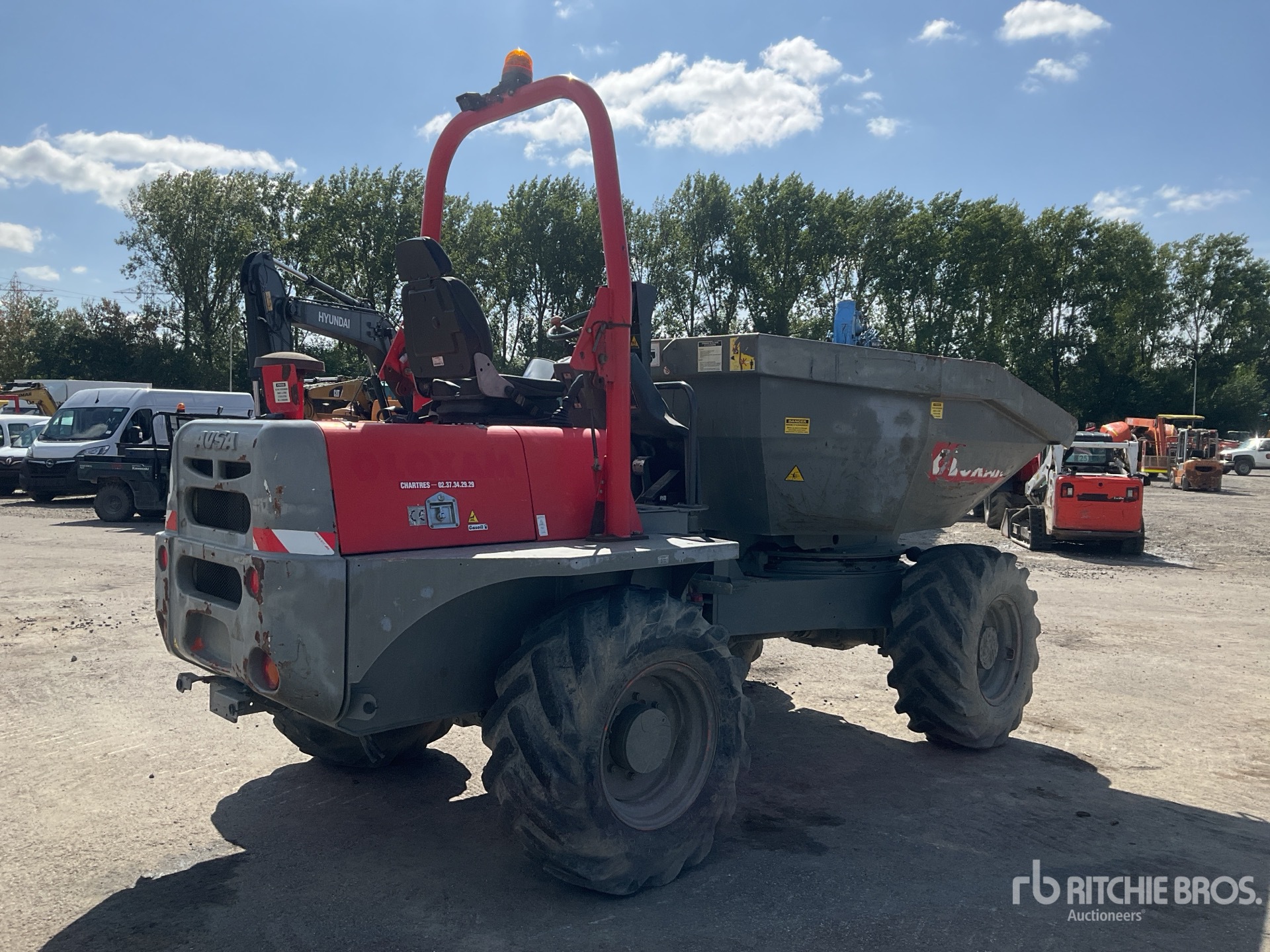 General Appearance with Picture, Right Rear Corner