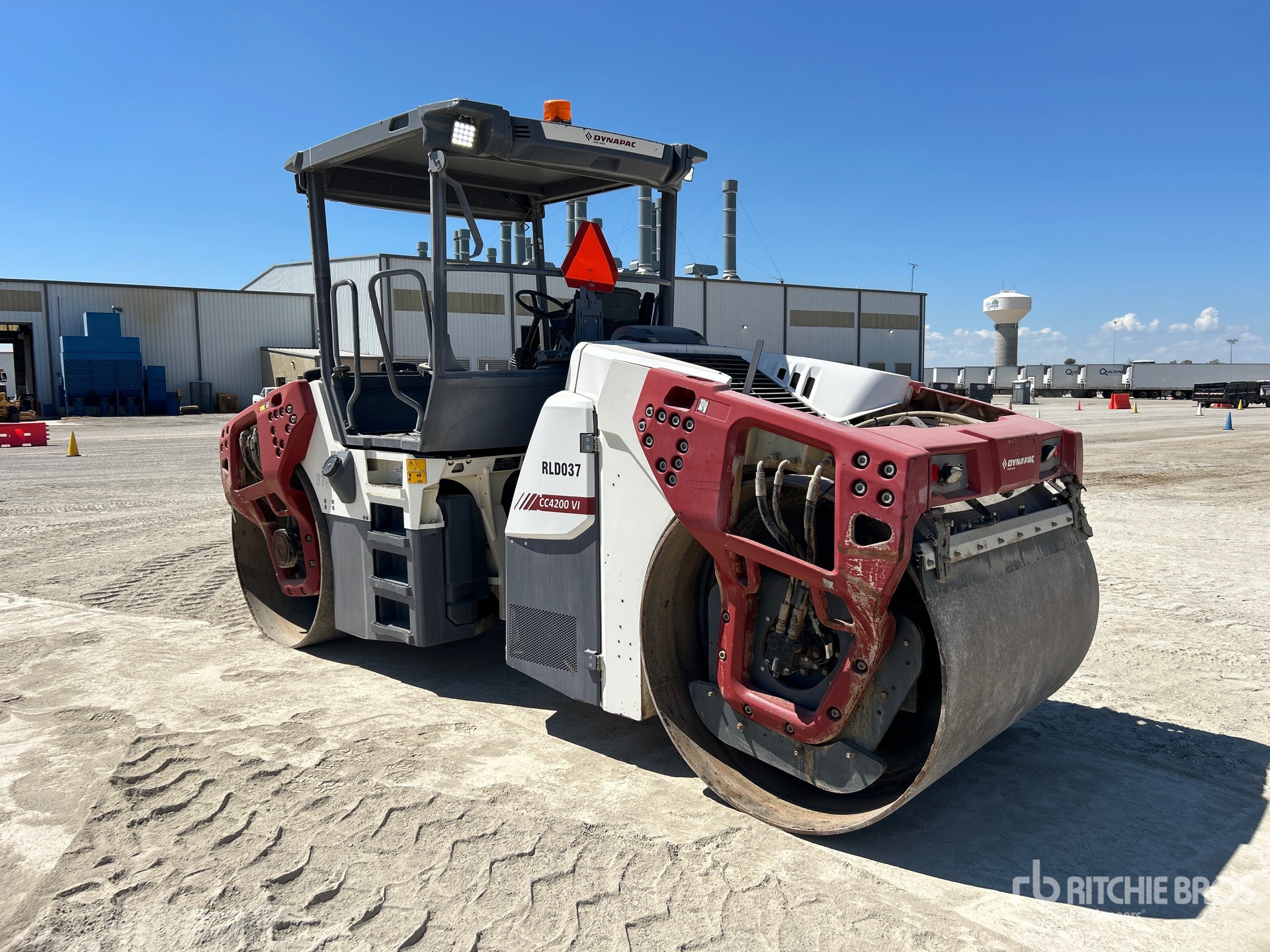2019 Dynapac CC4200 VI