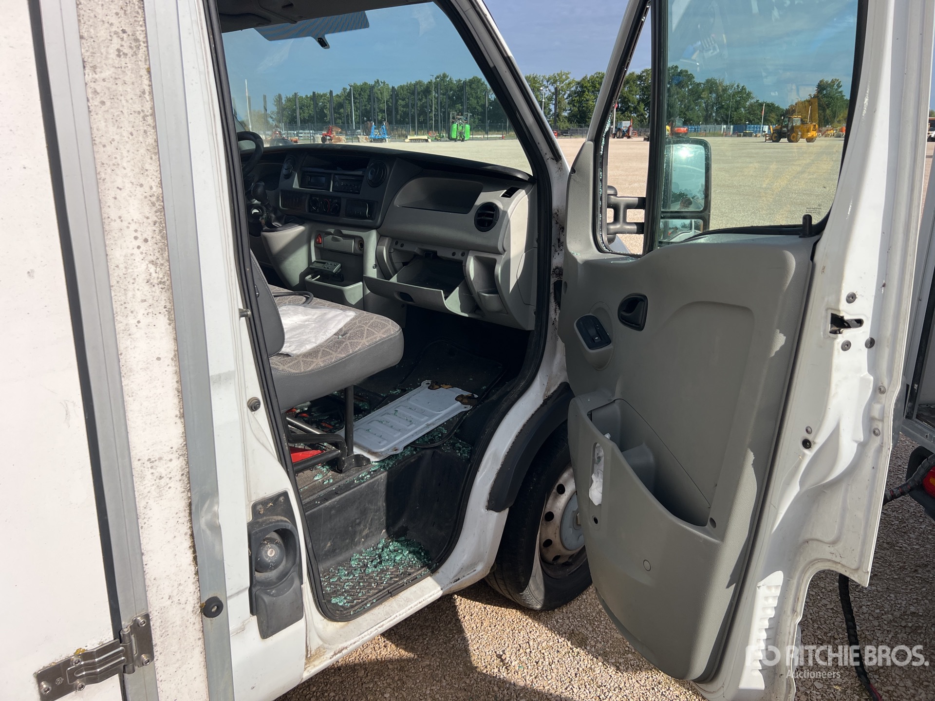 2009 Renault MASTER DCI 120