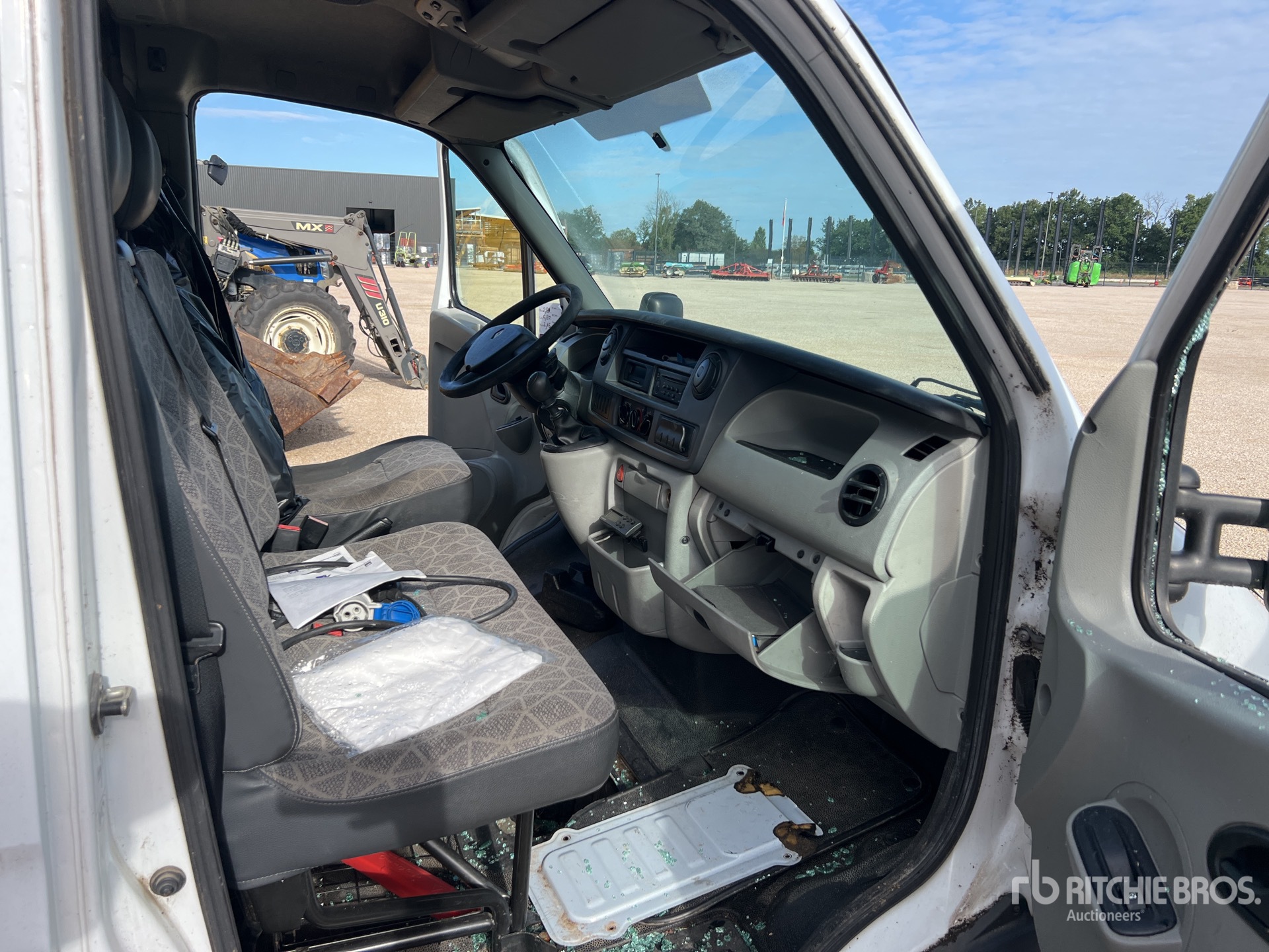 2009 Renault MASTER DCI 120