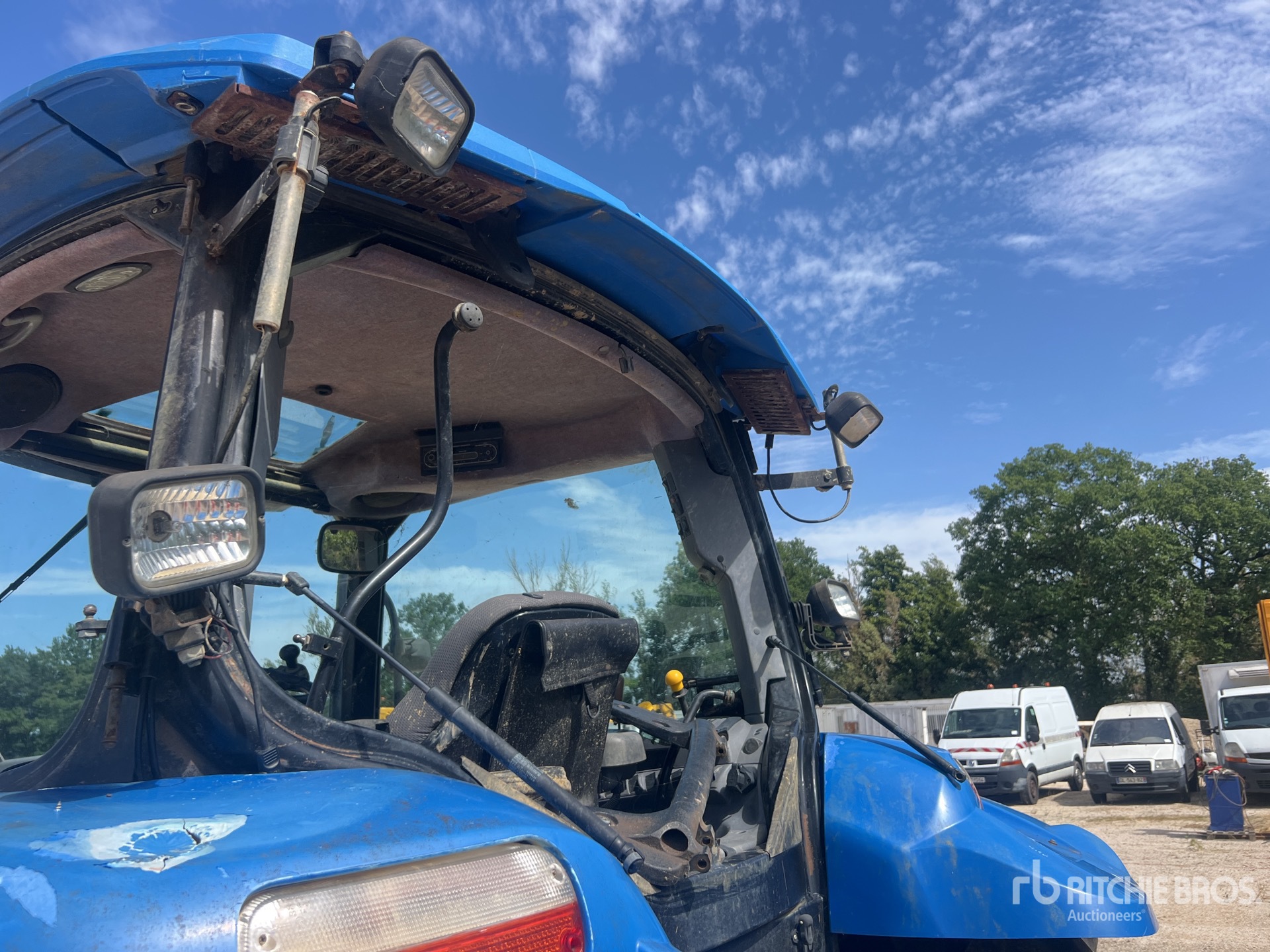 2007 New Holland TS100A