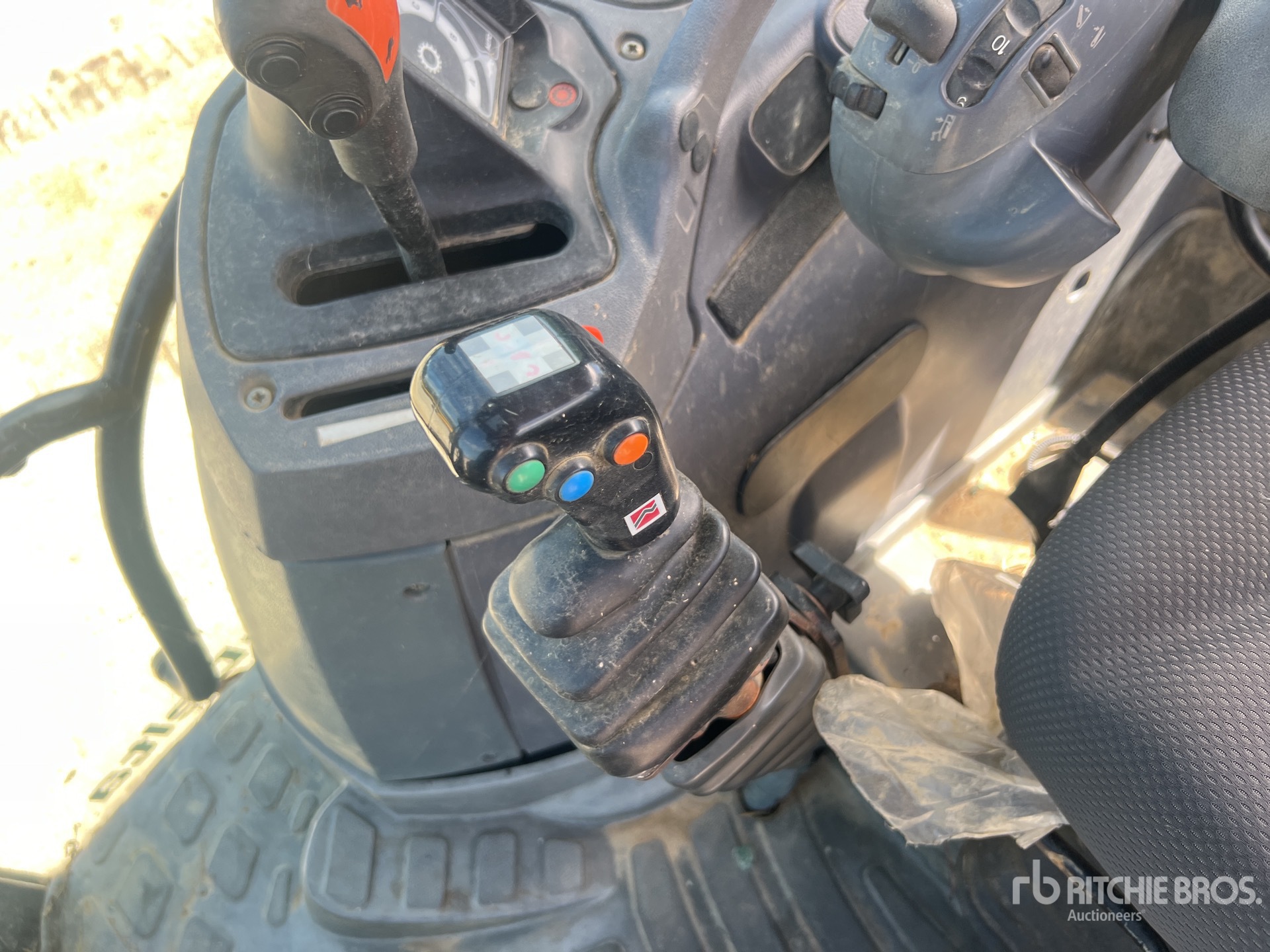 2007 New Holland TS100A