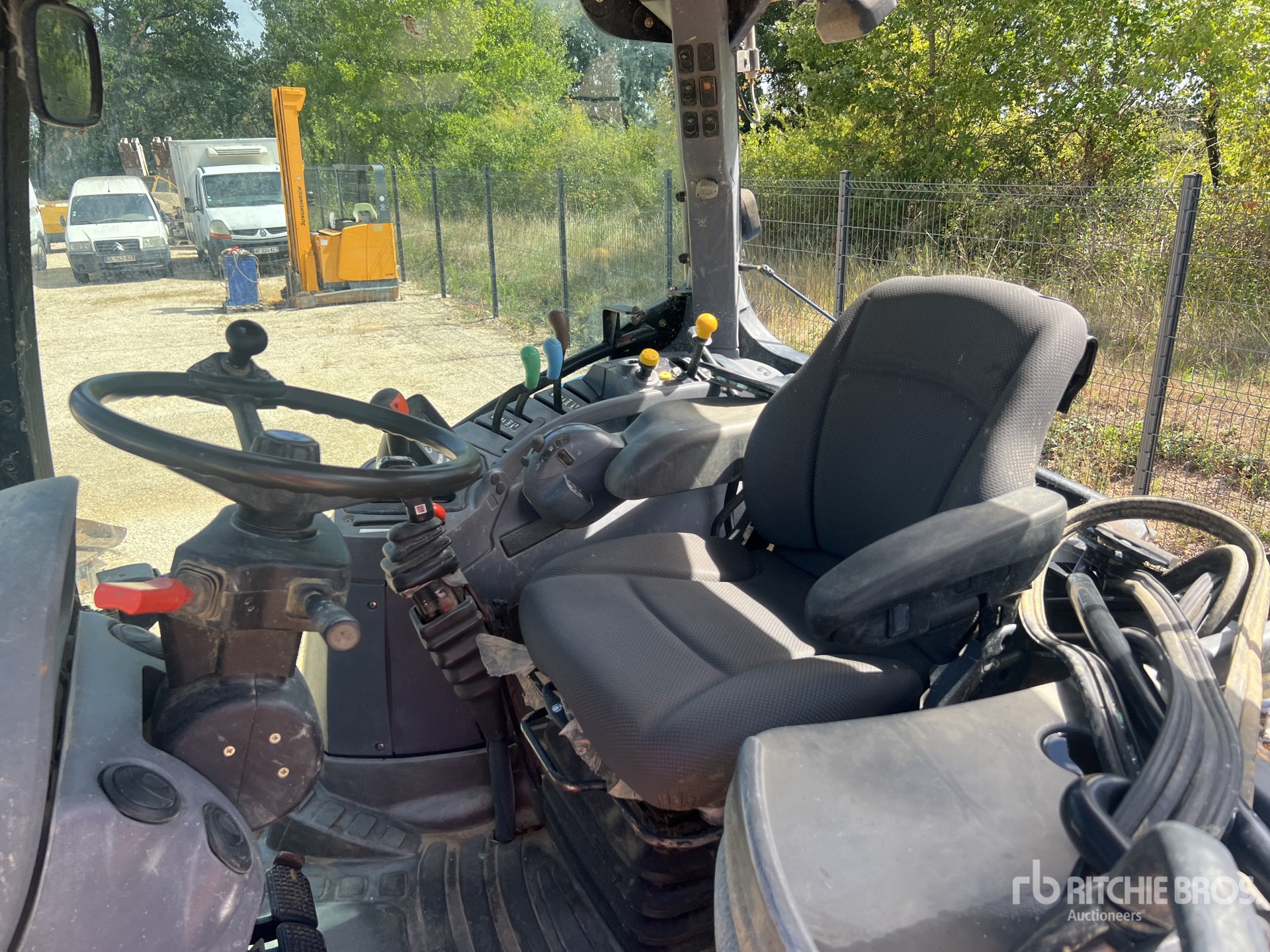 2007 New Holland TS100A