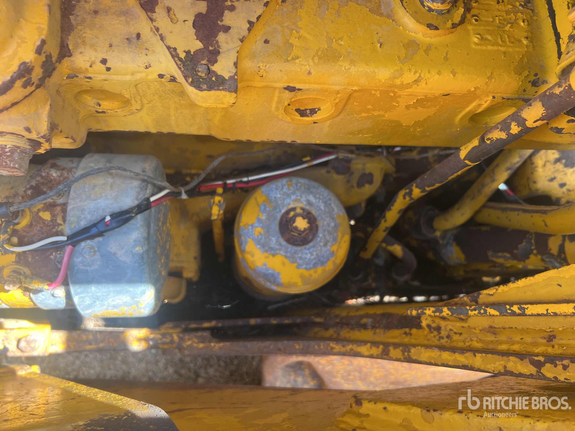 Caterpillar 933