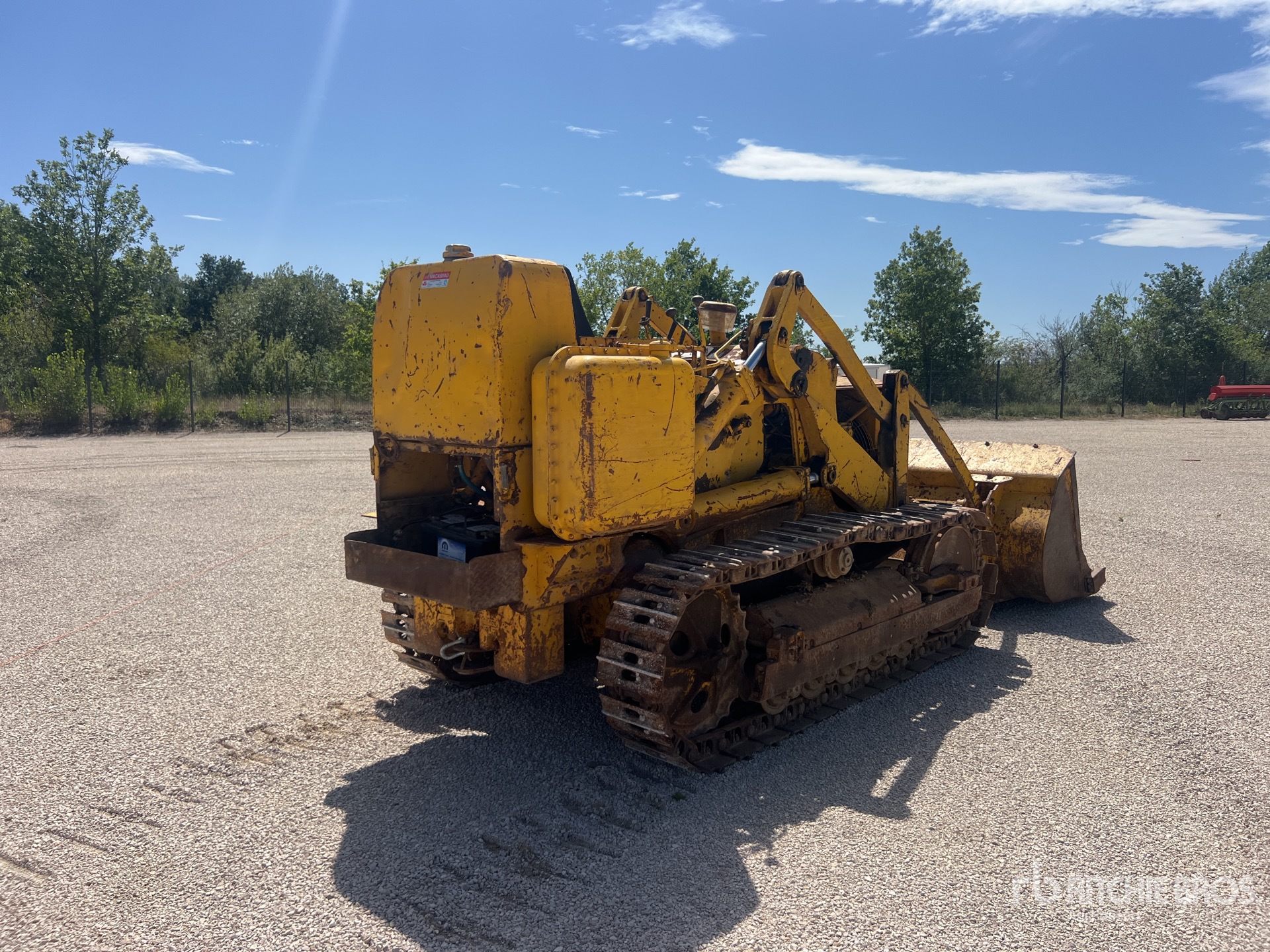Caterpillar 933