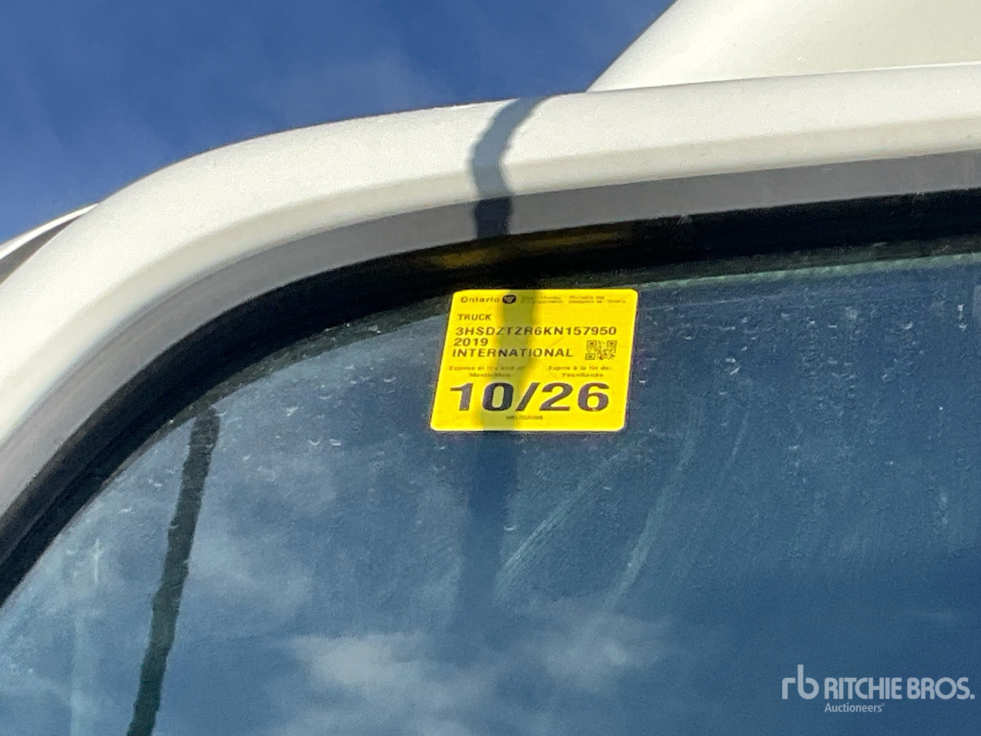 2019 International LT625