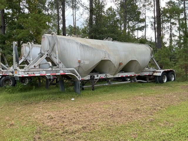 1995 HEIL 1040 cft Pneumatic Bulk Trailer