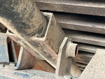 Underbody with Cylinder Pins and Bushings