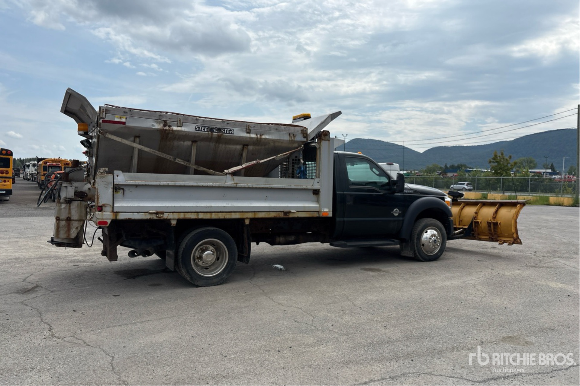 2015 Ford F-550
