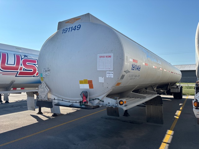 2004 Beall DOT406AL 9500 gal T/A Tanker Trailer