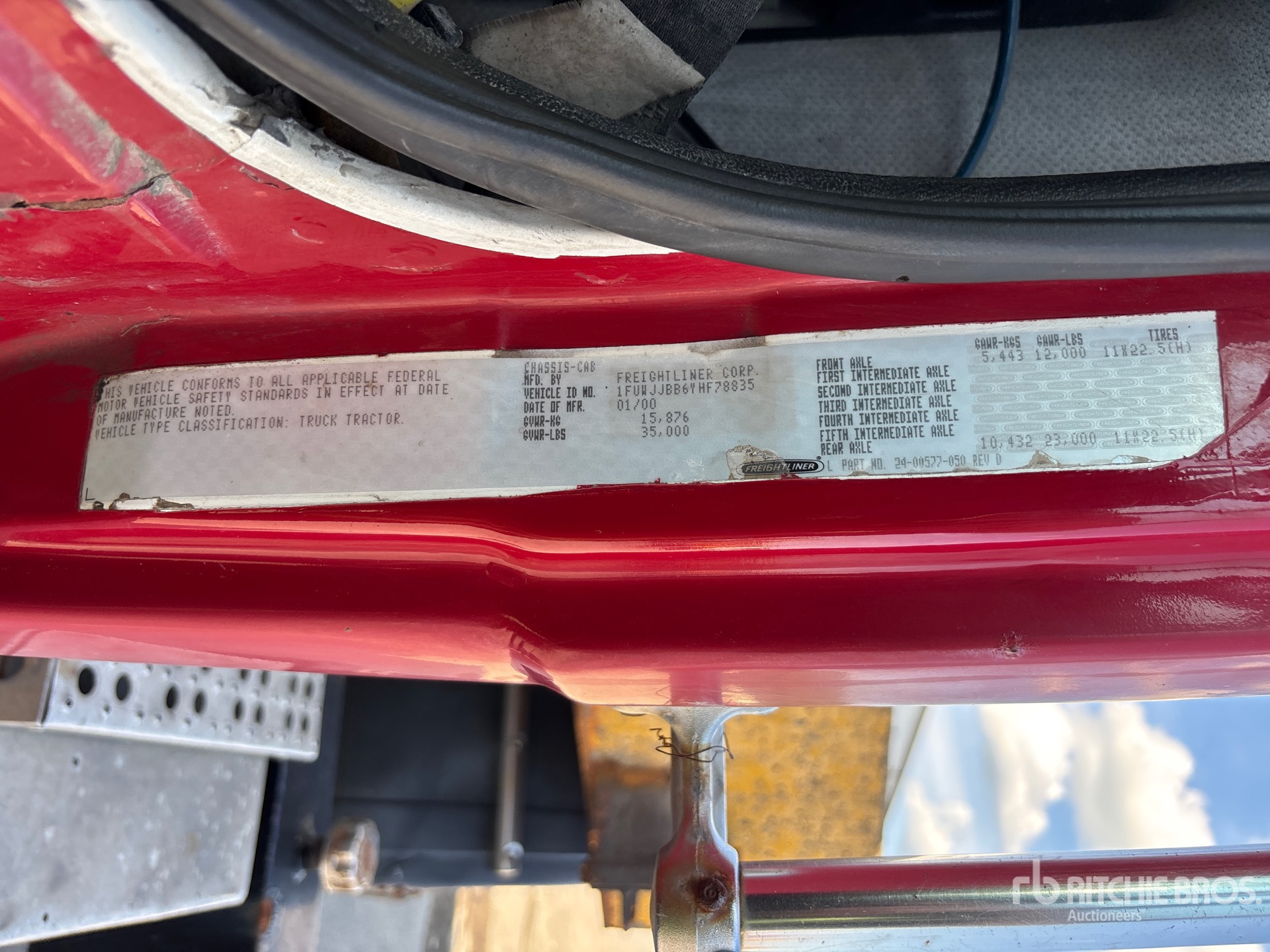 2000 Freightliner FL80