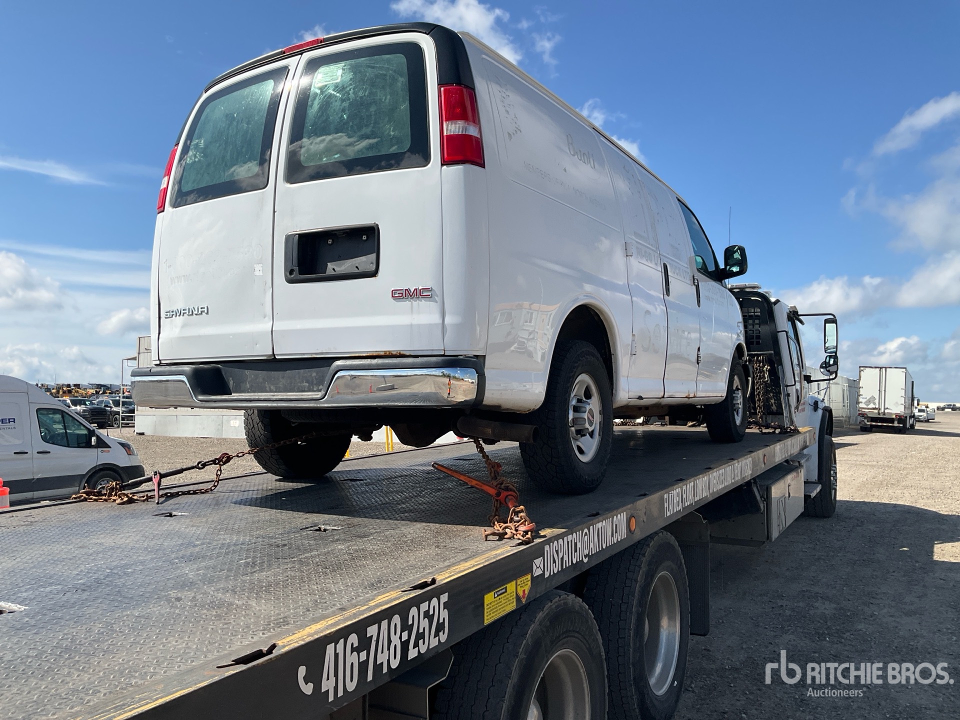 2017 GMC SAVANA 2500