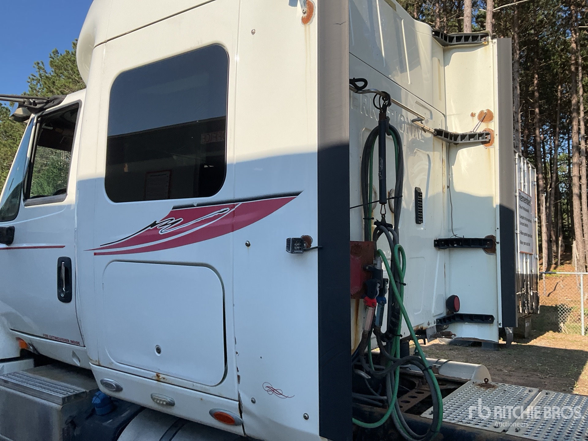 2015 International PROSTAR+