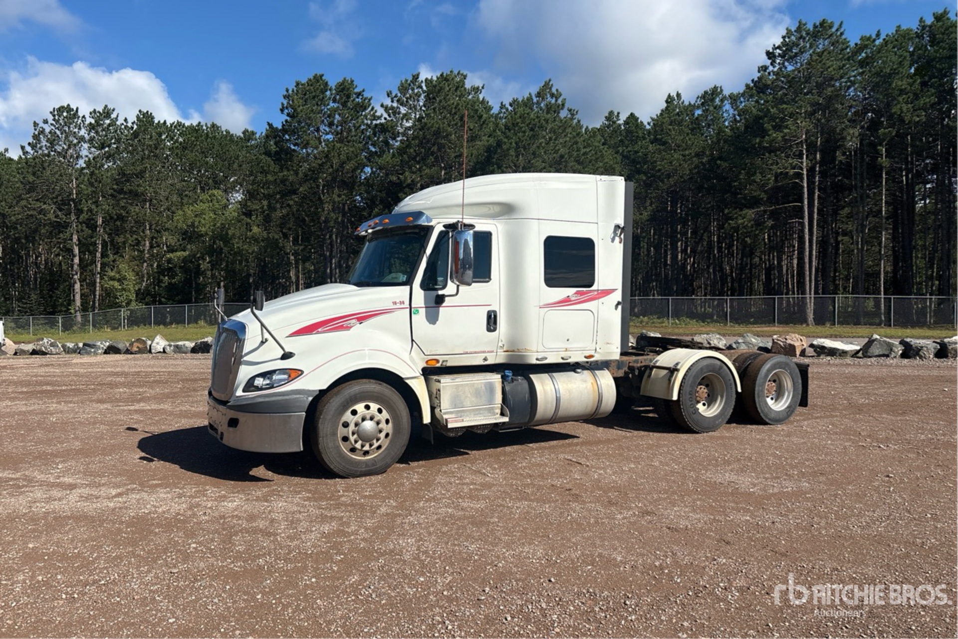 2015 International PROSTAR+