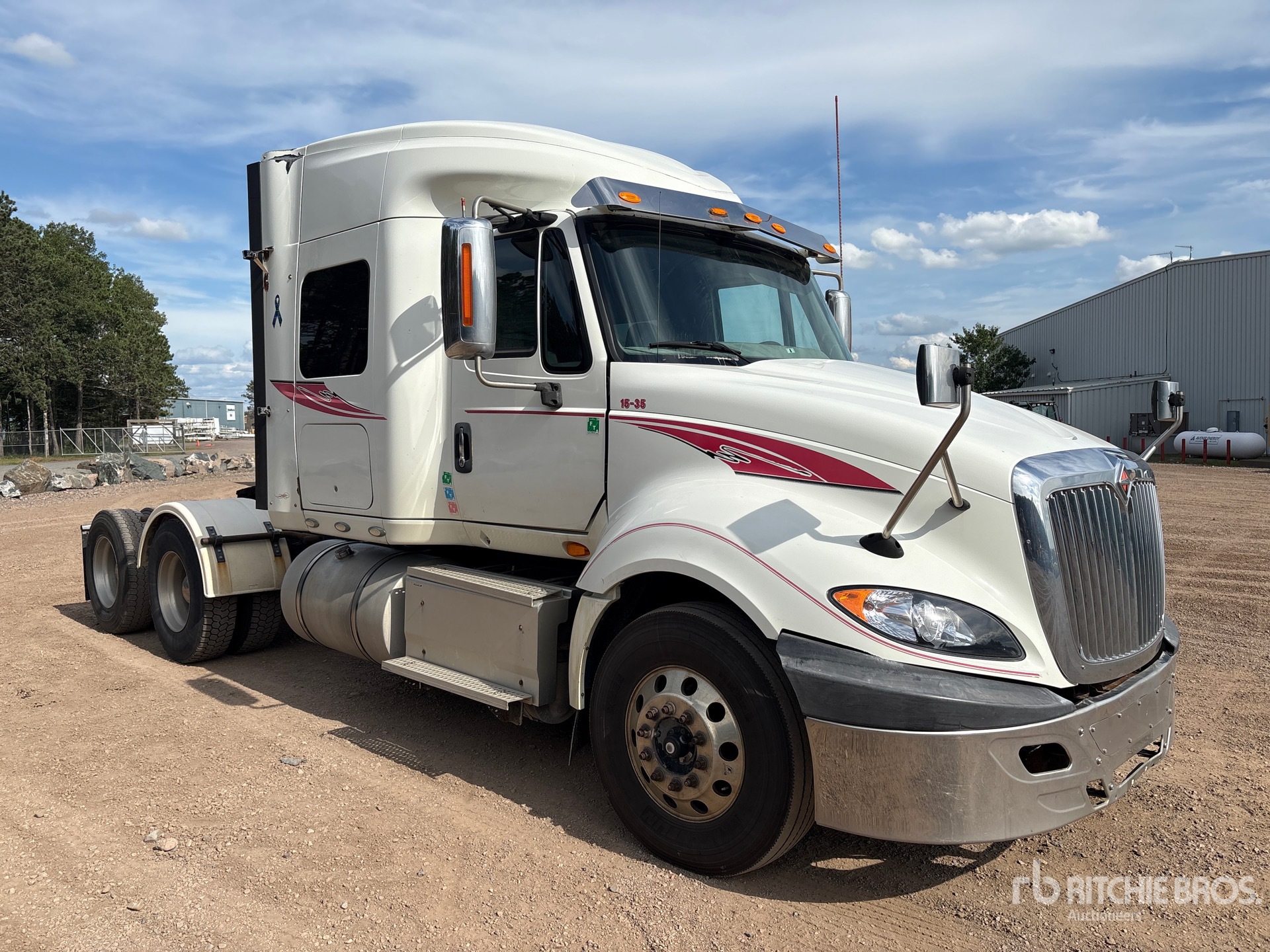 2015 International PROSTAR+