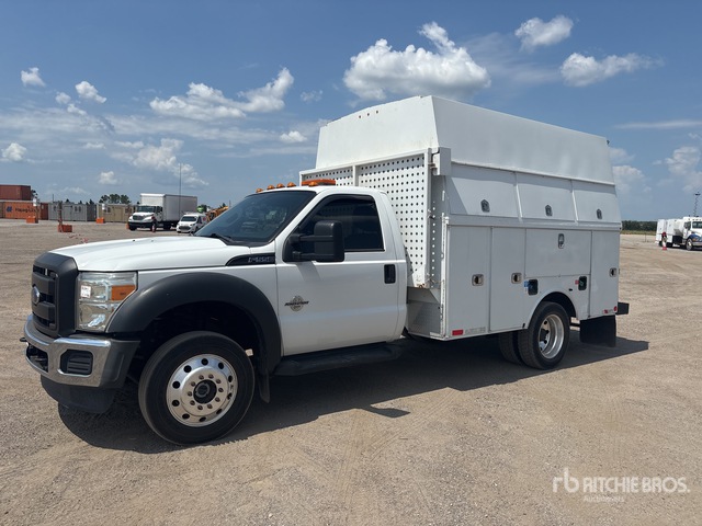 2015 Ford F-550 Xl 4x4 Utility Truck