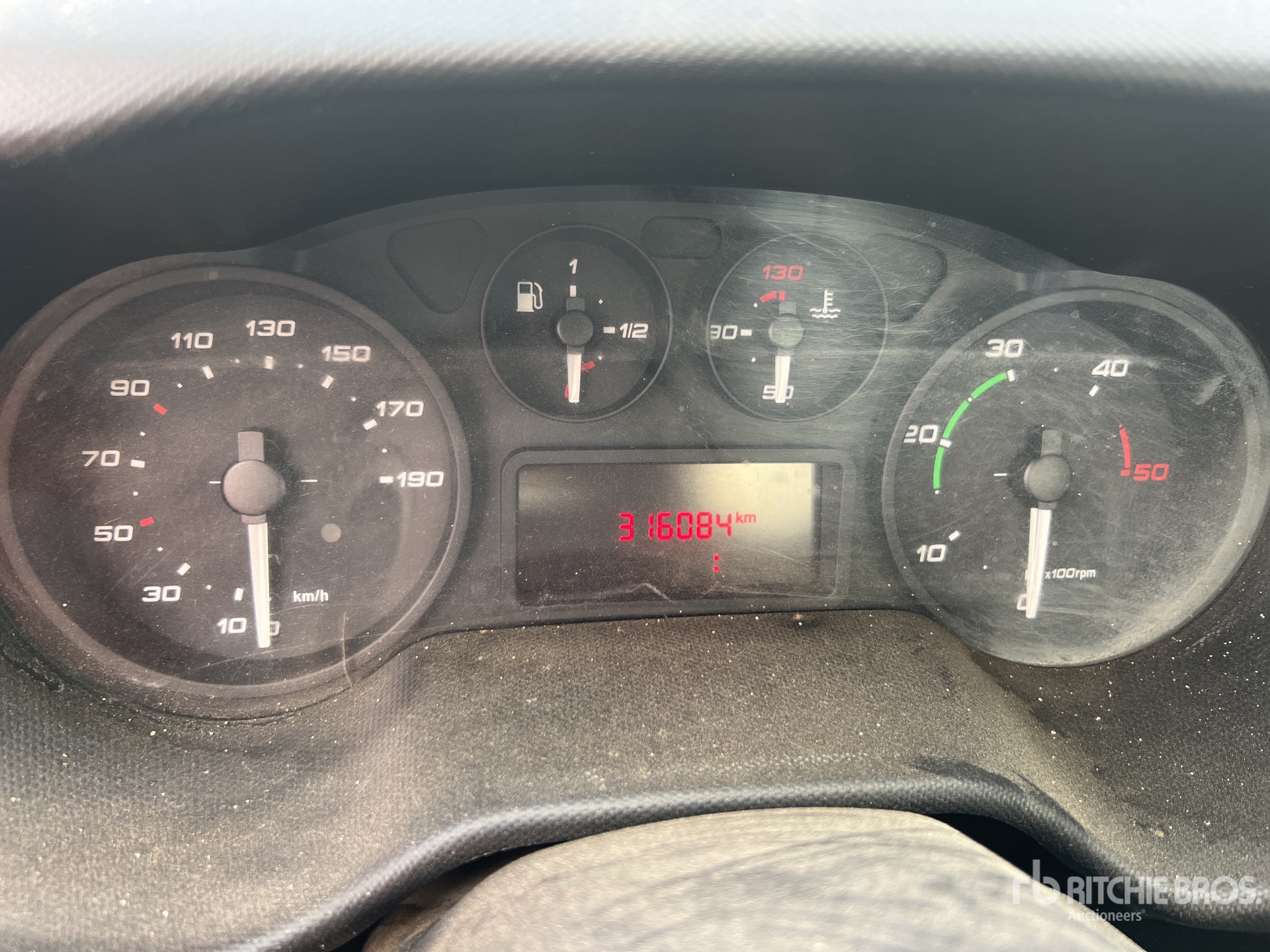 2014 Iveco 35-150