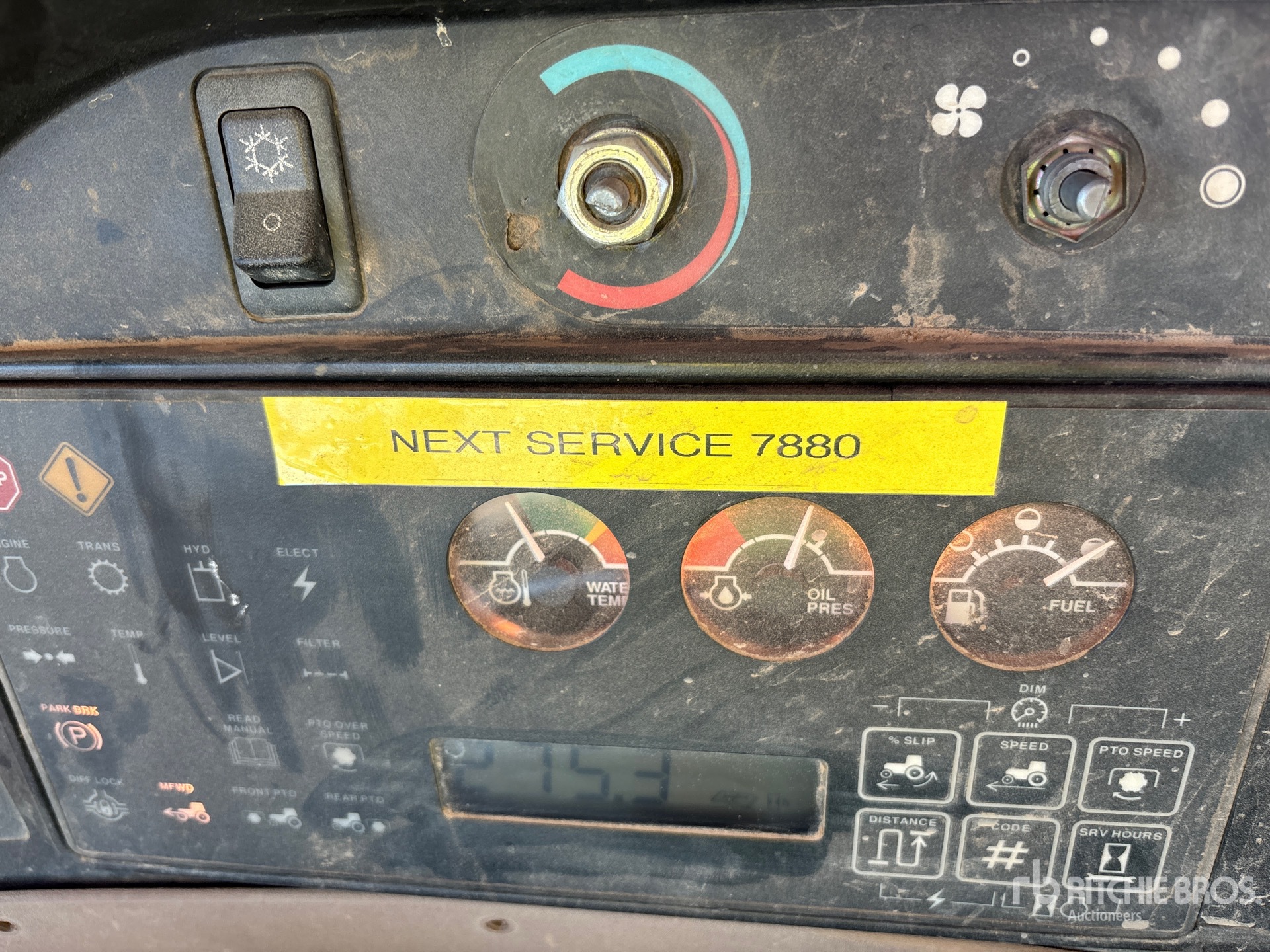 John Deere 8400