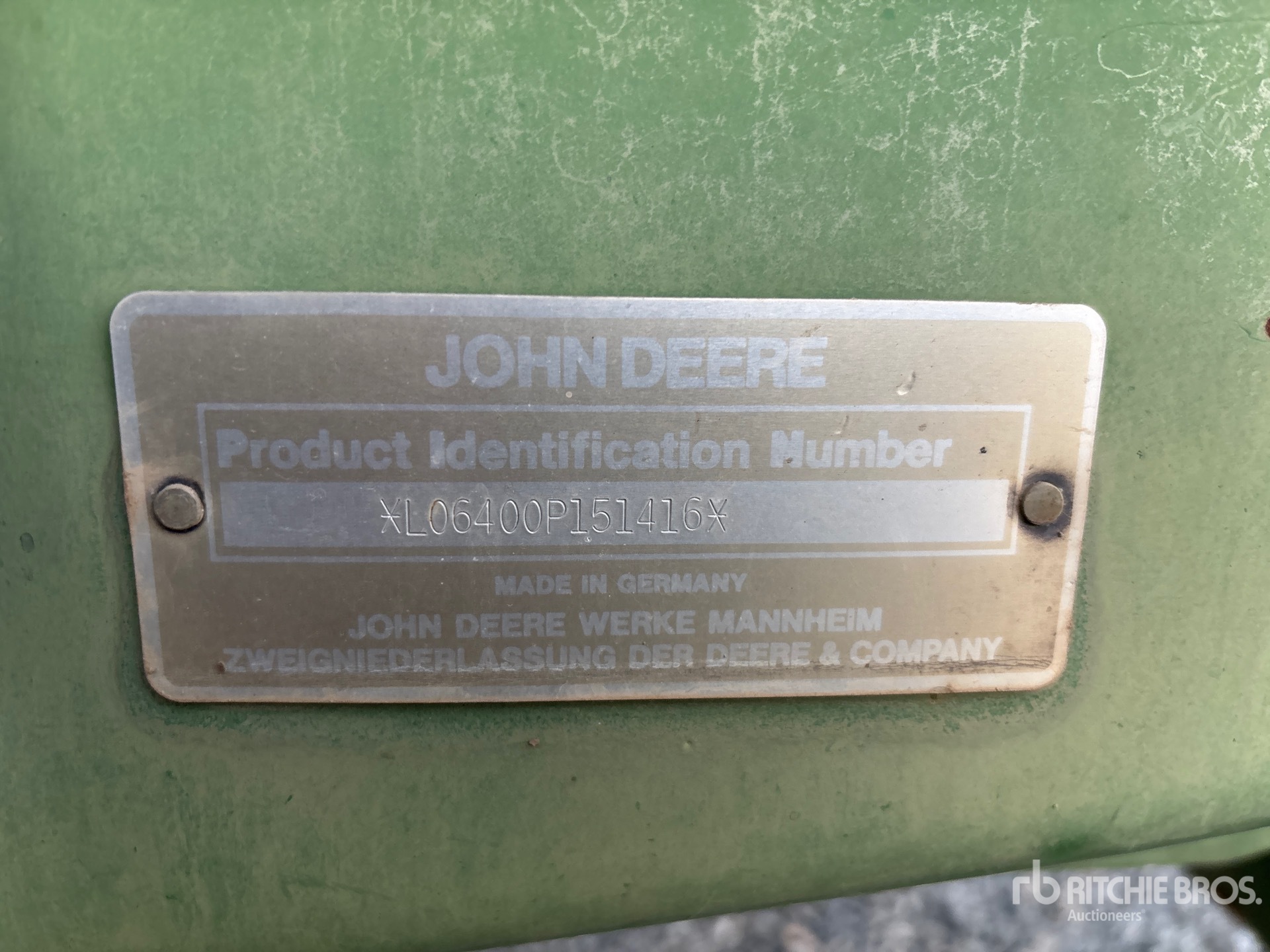 John Deere 6400