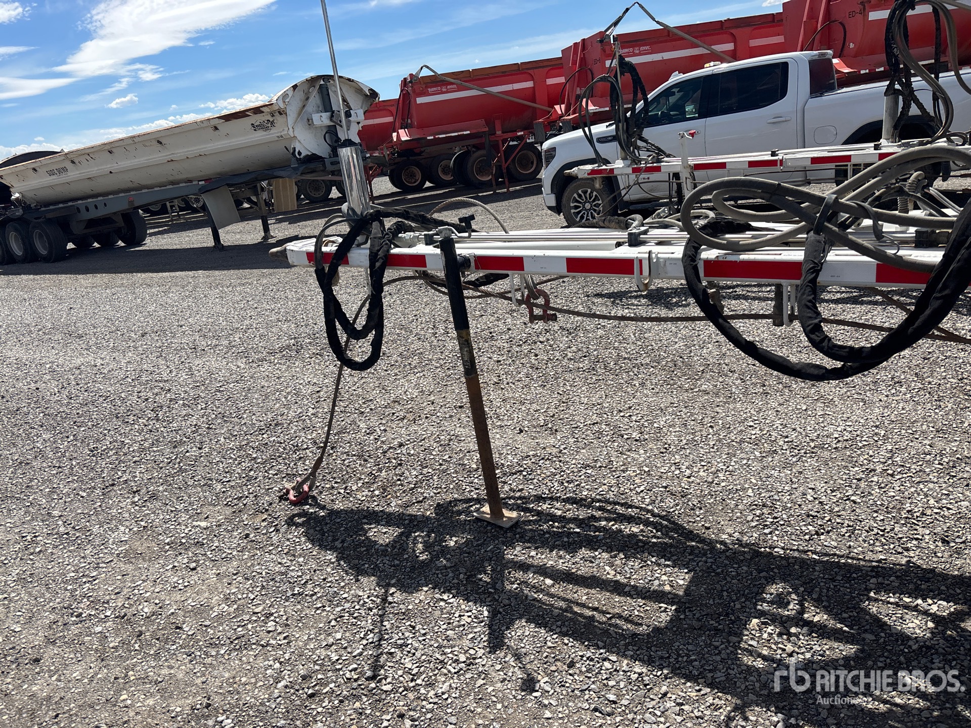 2021 Trail King 20 FT S/A TURNTABLE
