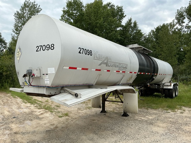 2007 LBT T/A 7000 gal Asphalt Tank Trailer