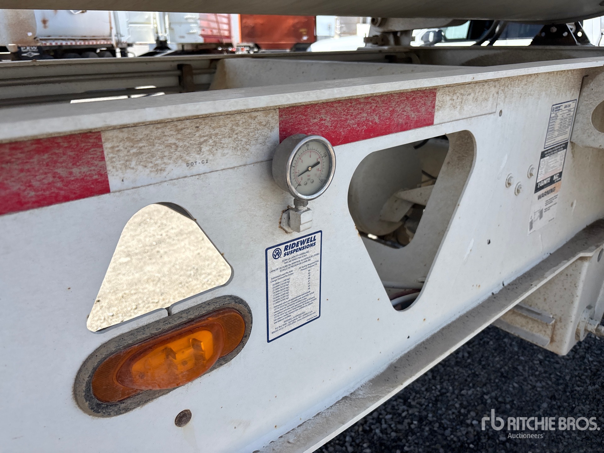2022 Trail King TK30SSD-202