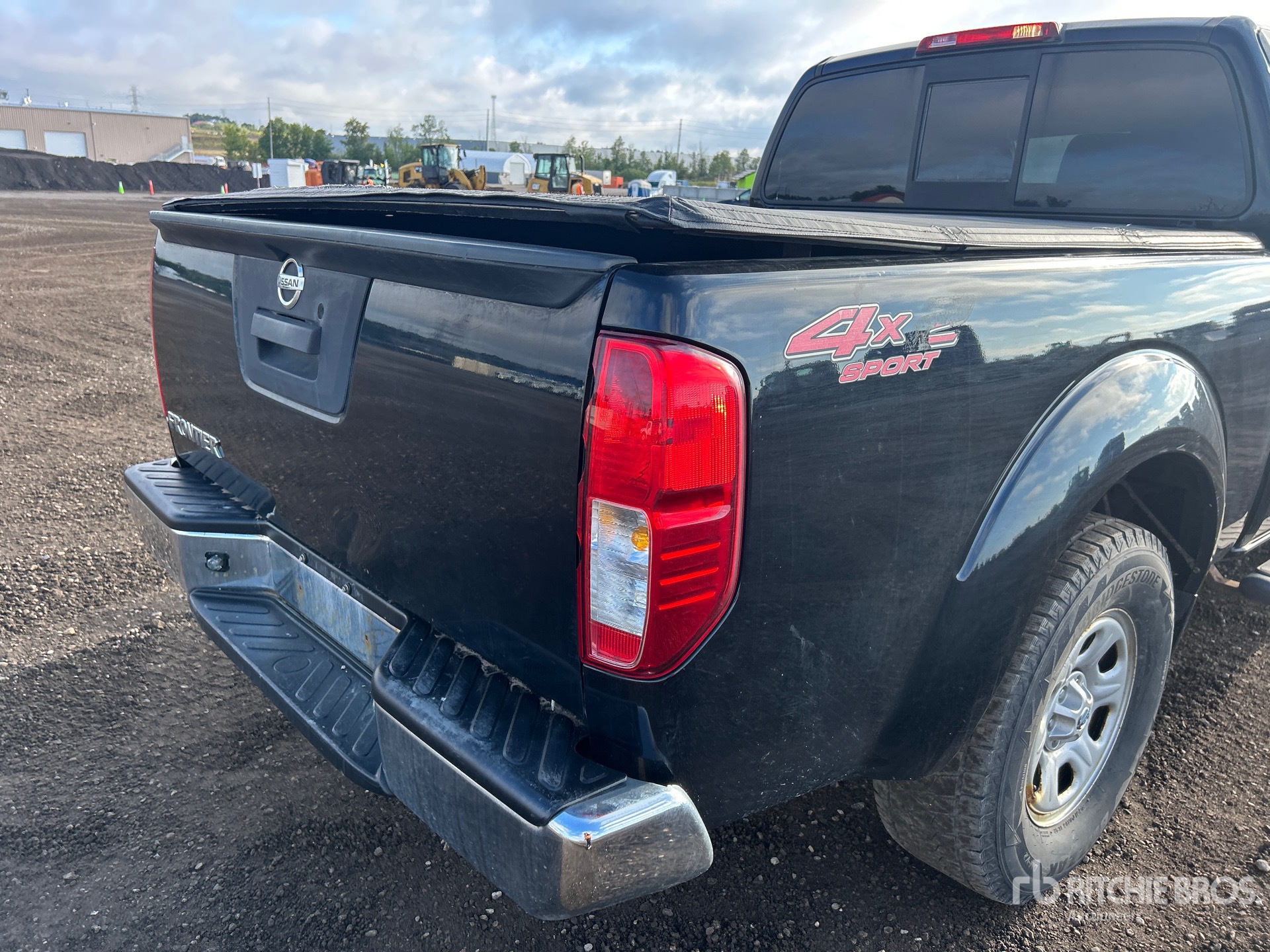 2014 Nissan FRONTIER