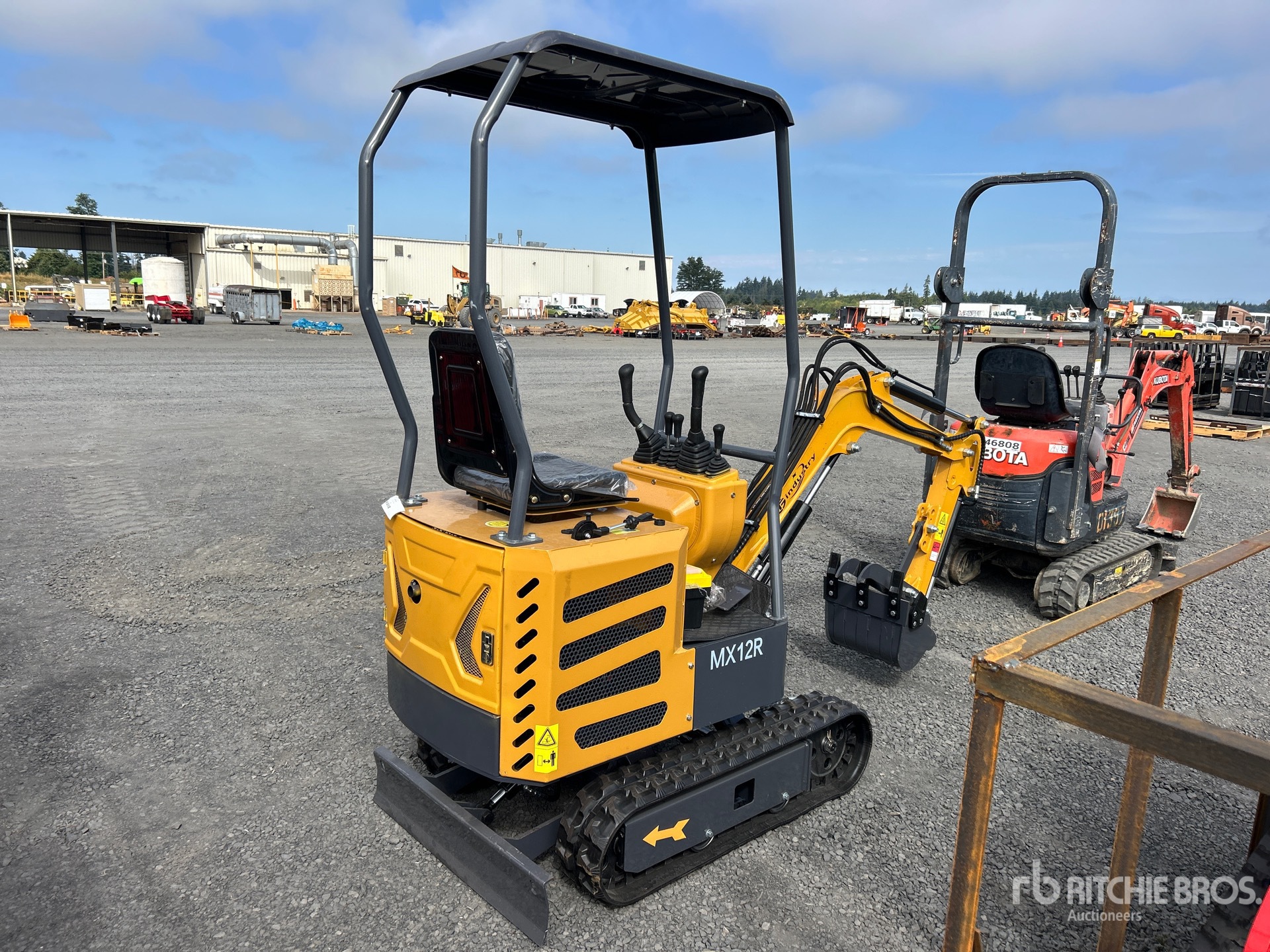 General Appearance with Picture, Right Rear Corner