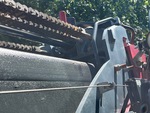 Hydraulics with Telescopic Boom Cylinders
