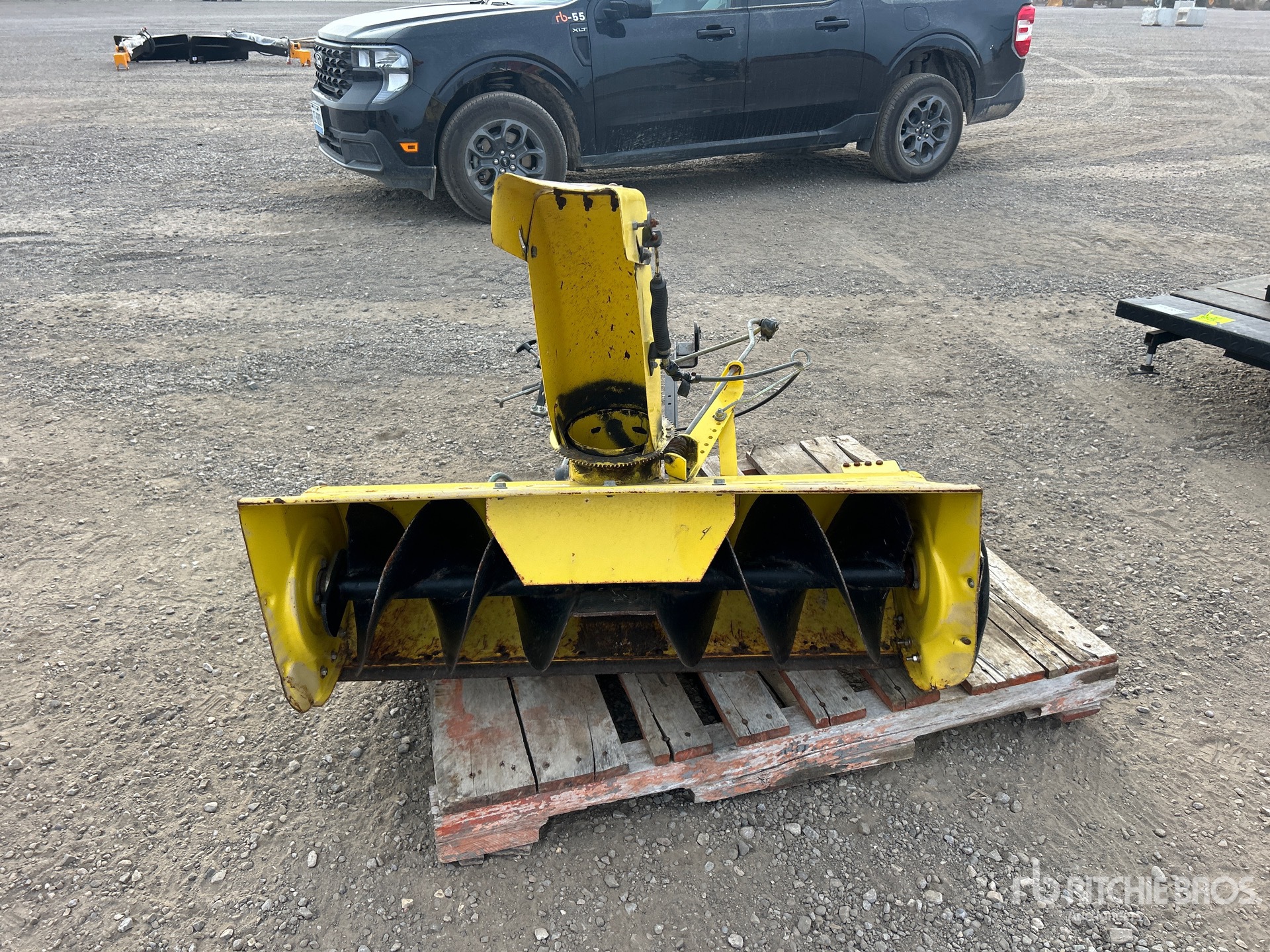 John Deere 3252