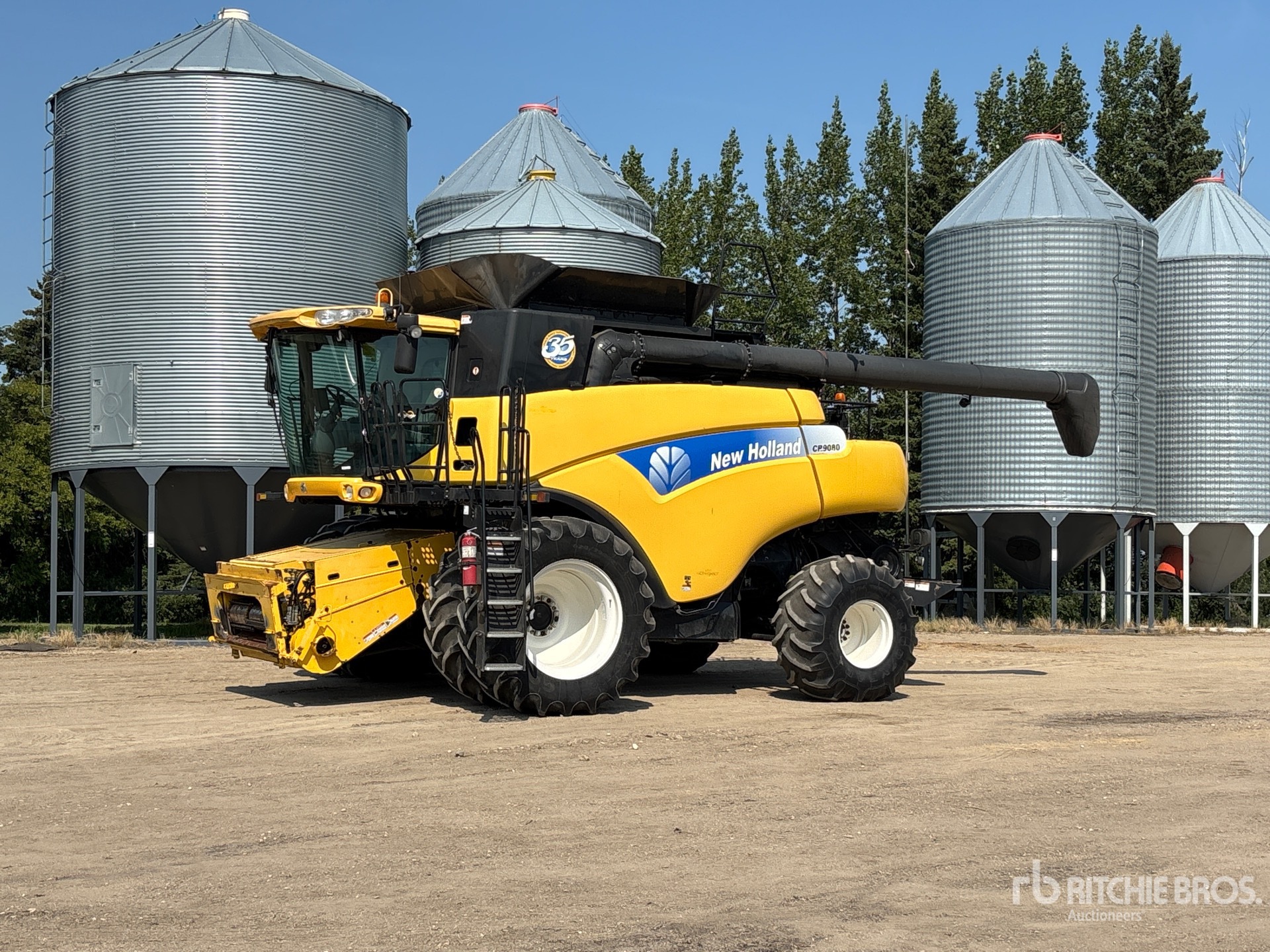 2010 New Holland CR9080
