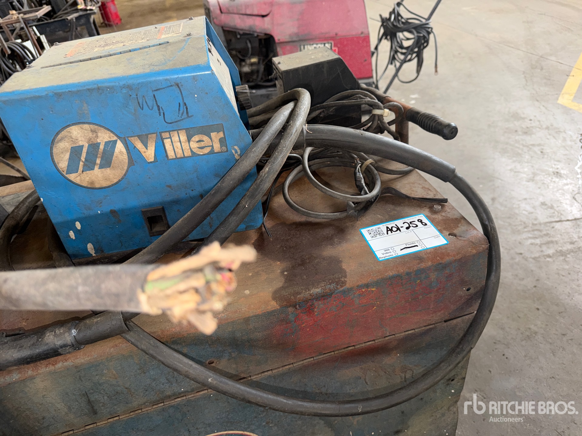 1977 Miller CP-250TS