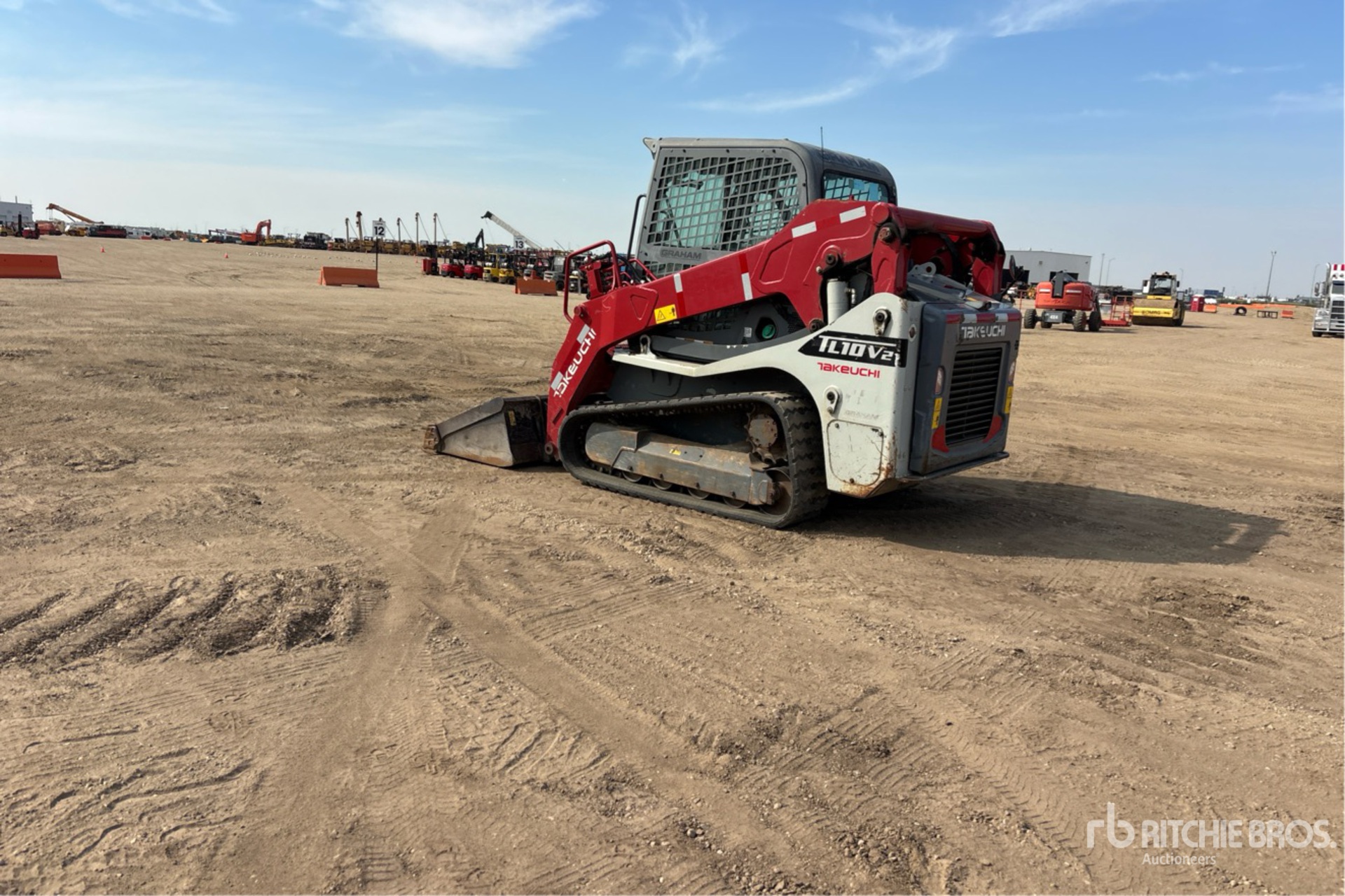 2021 Takeuchi TL10V2