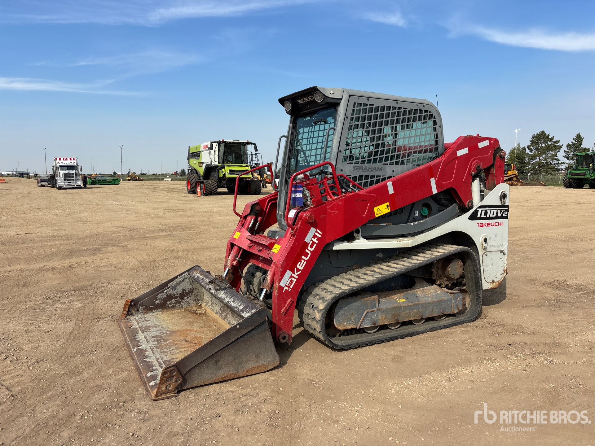 Photo of 2021 Takeuchi TL10V2
