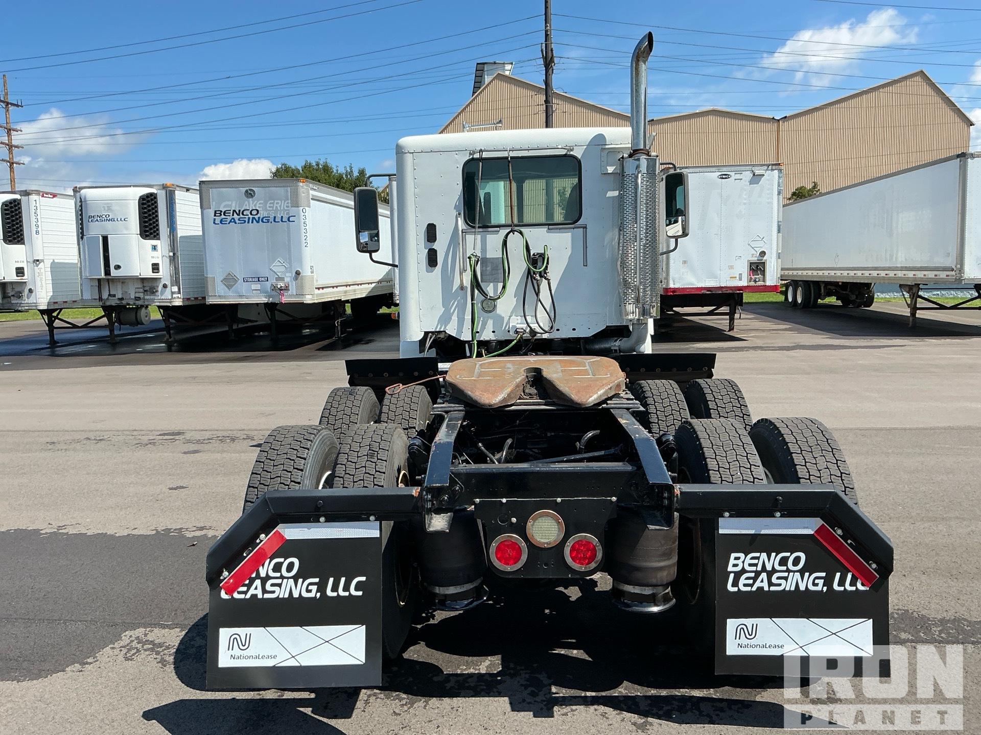 2001 Freightliner COLUMBIA 120