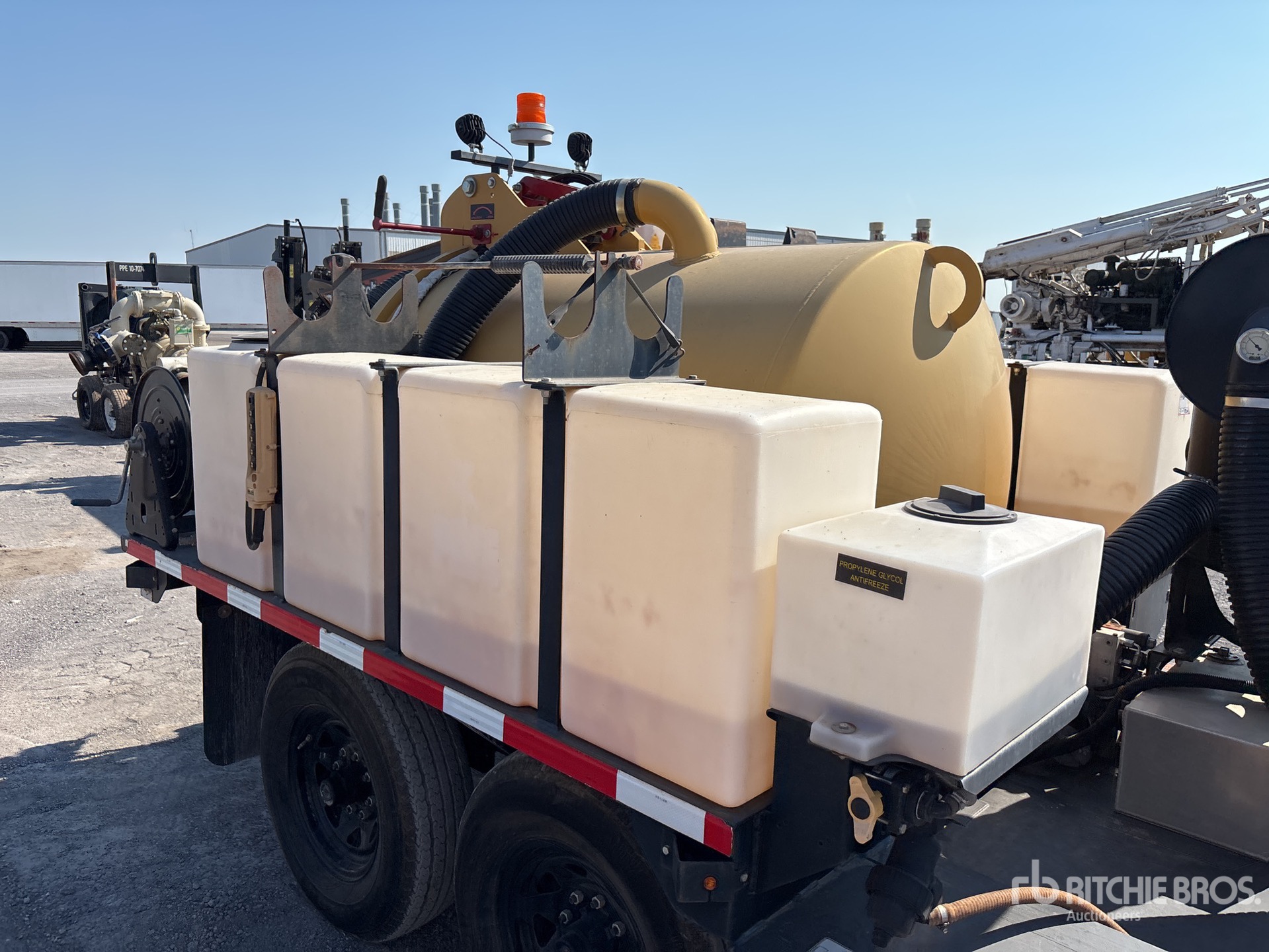 2020 Vac-Tron T/A
