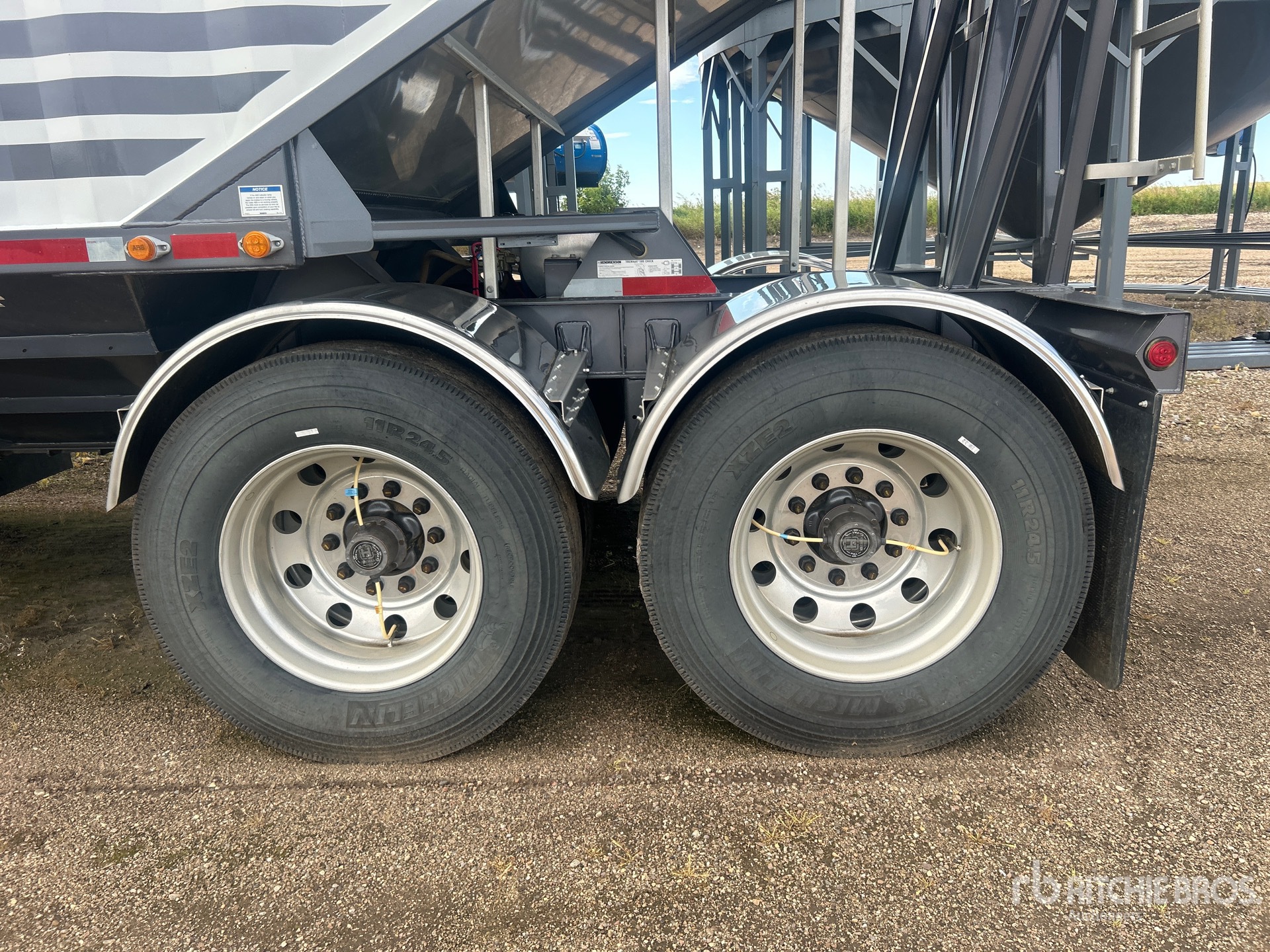 2024 Load King 30 ft T/A Super B-Train Pup
